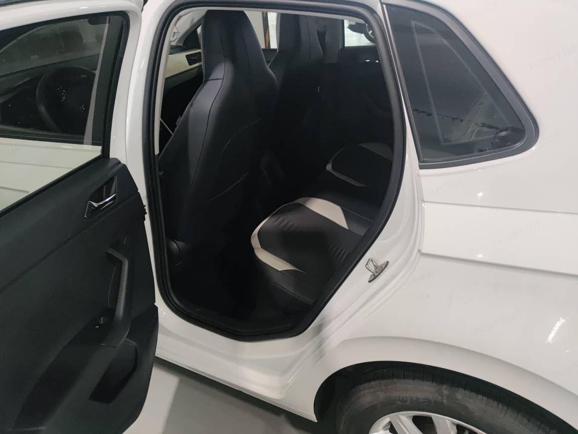 Polo 2021 car image #4