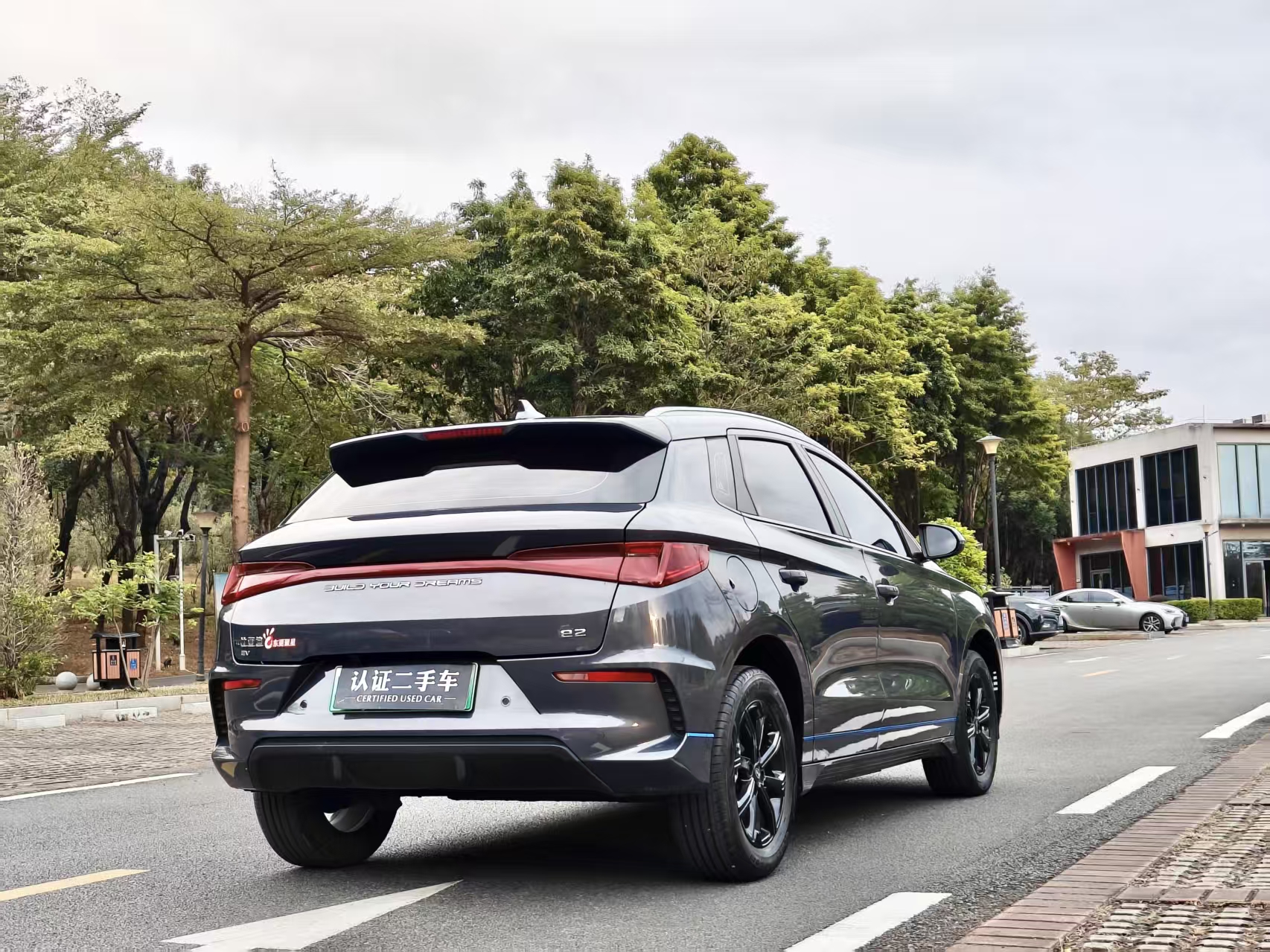 BYD e2 2021 изображение автомобиля #4