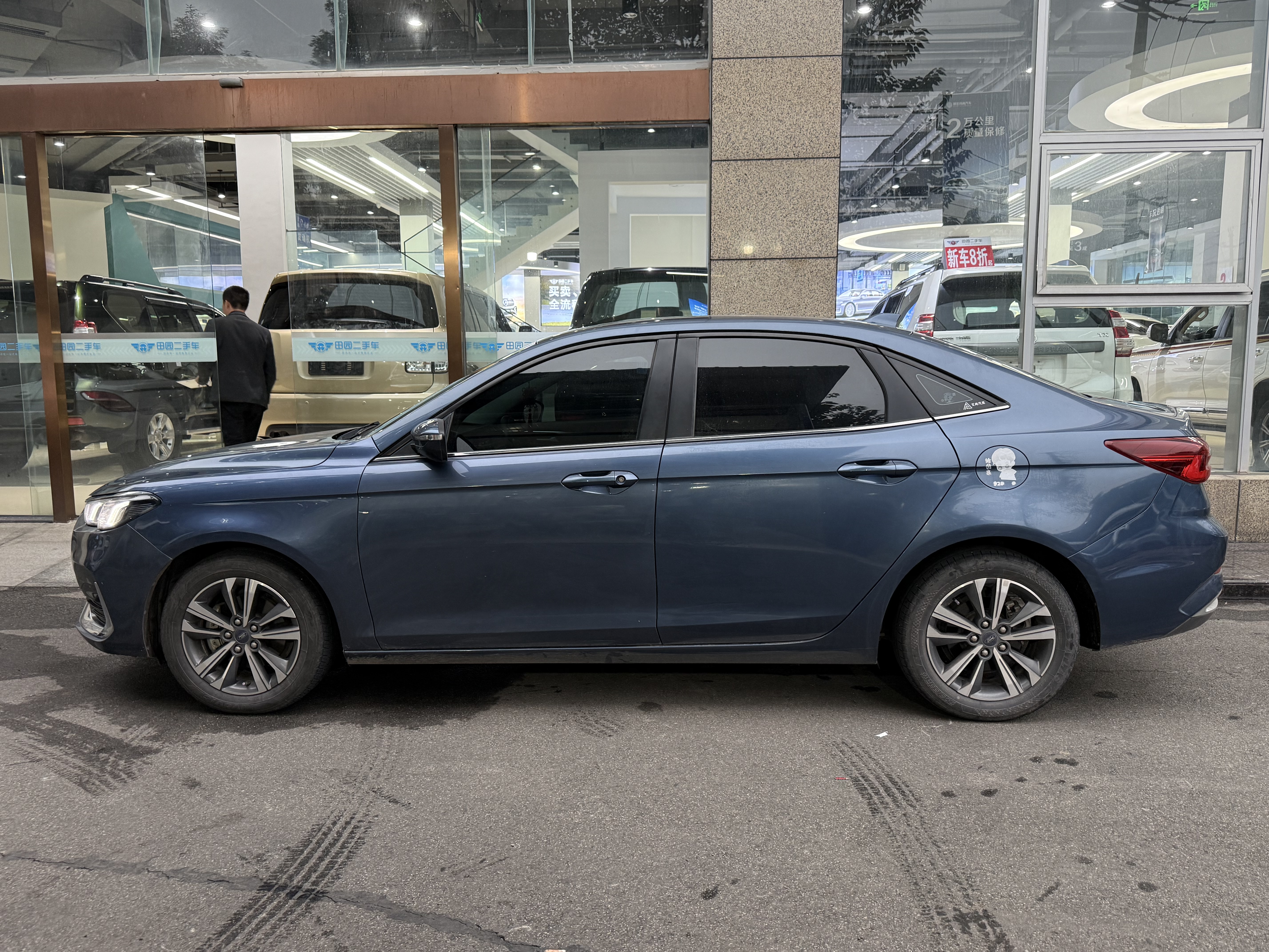 Ford Escort 2021 #4 Ford Escort 2021 immagine di auto #4