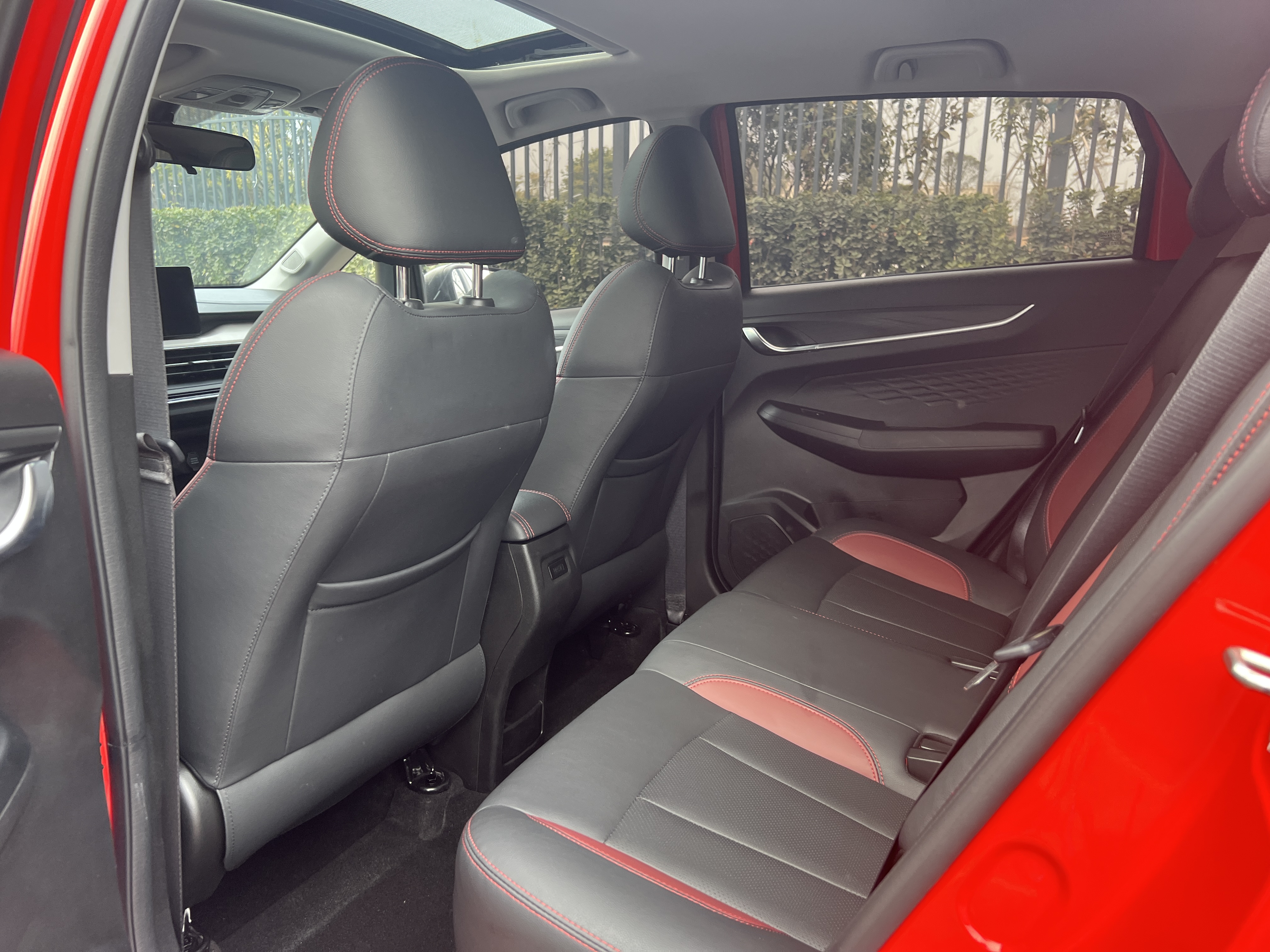 Vision X3 2021 car image #4