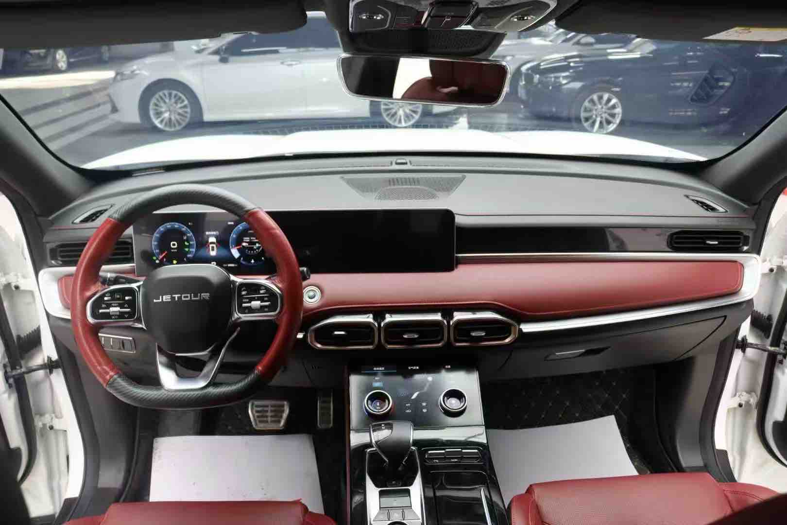 X70 PLUS 2021 car image #4