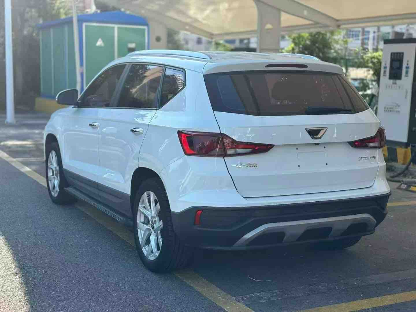 VS5 2020 #4 VS5 2020 car image #4