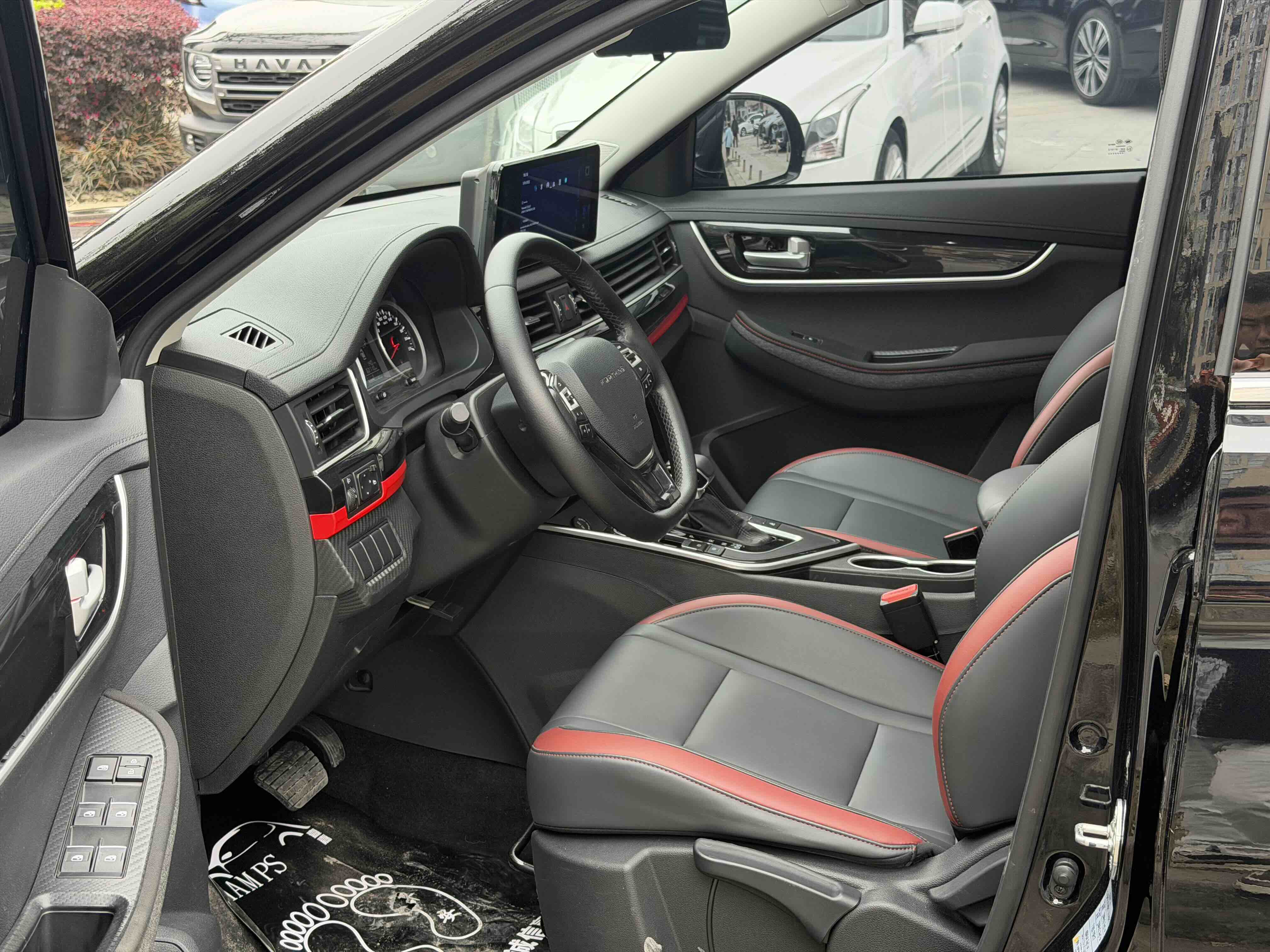 T5 L 2022 #4 T5 L 2022 car image #4