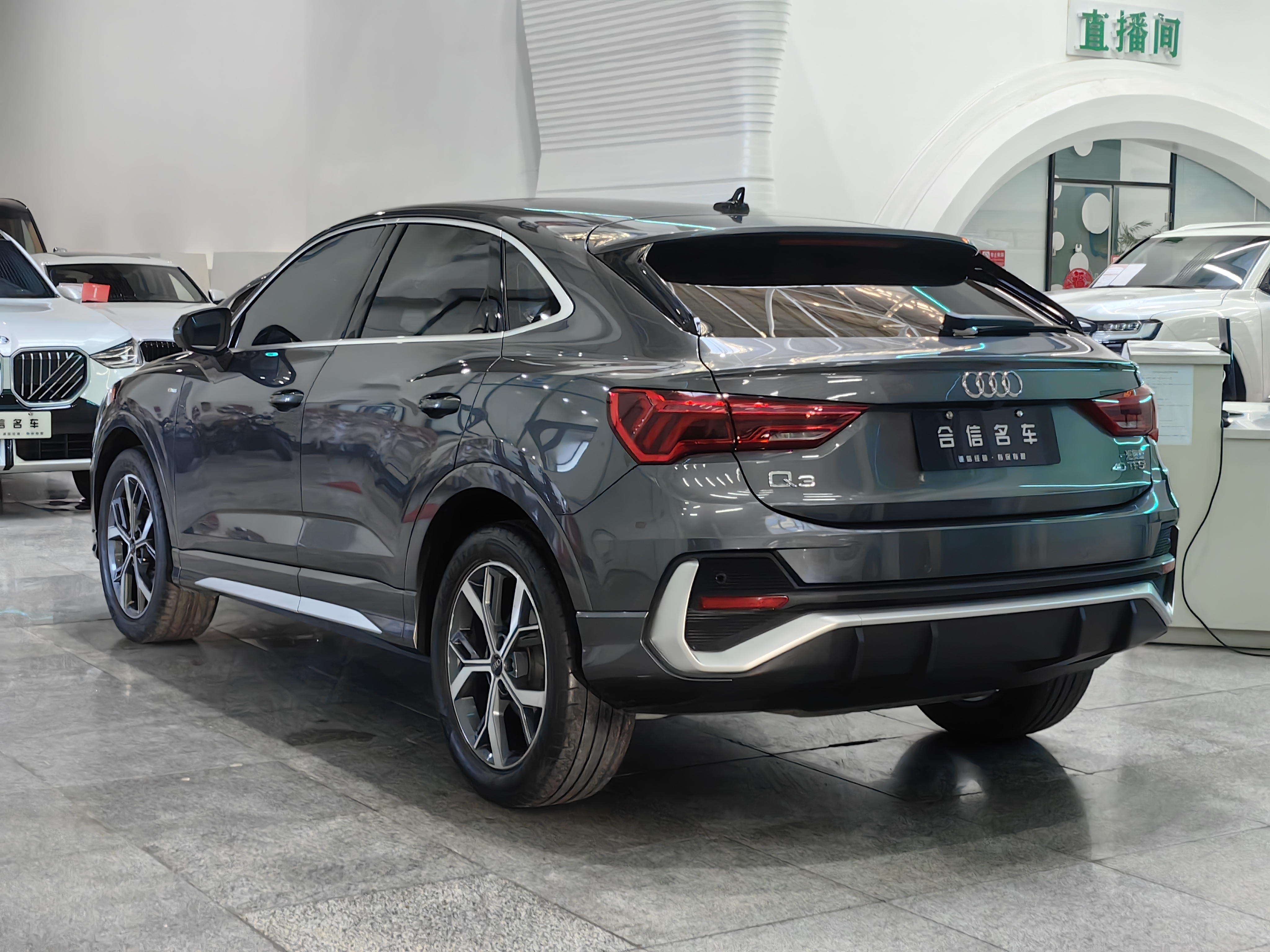 Audi Q3 Sportback 2021 car image #4