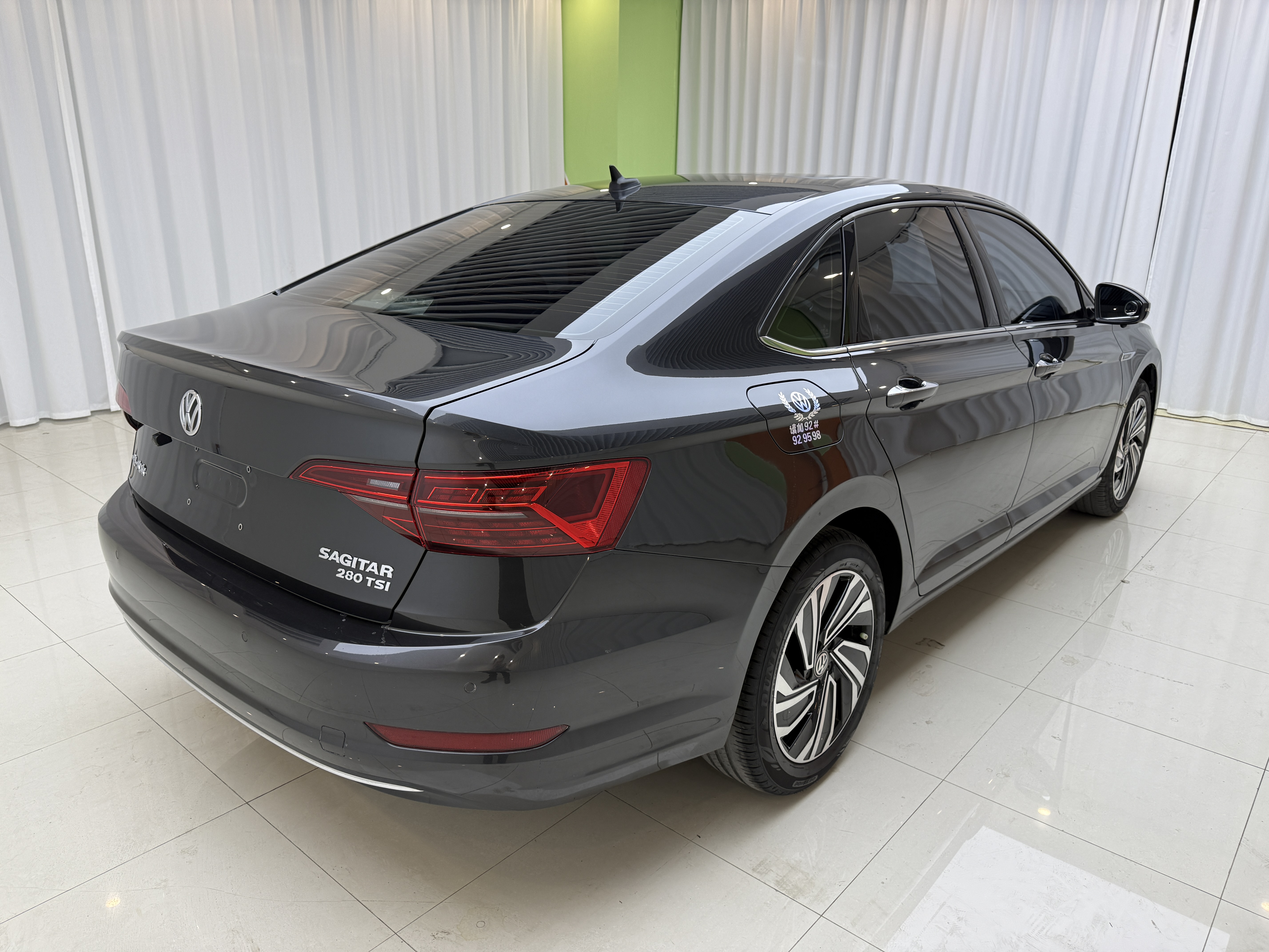 Volkswagen Sagitar 2022 car image #4