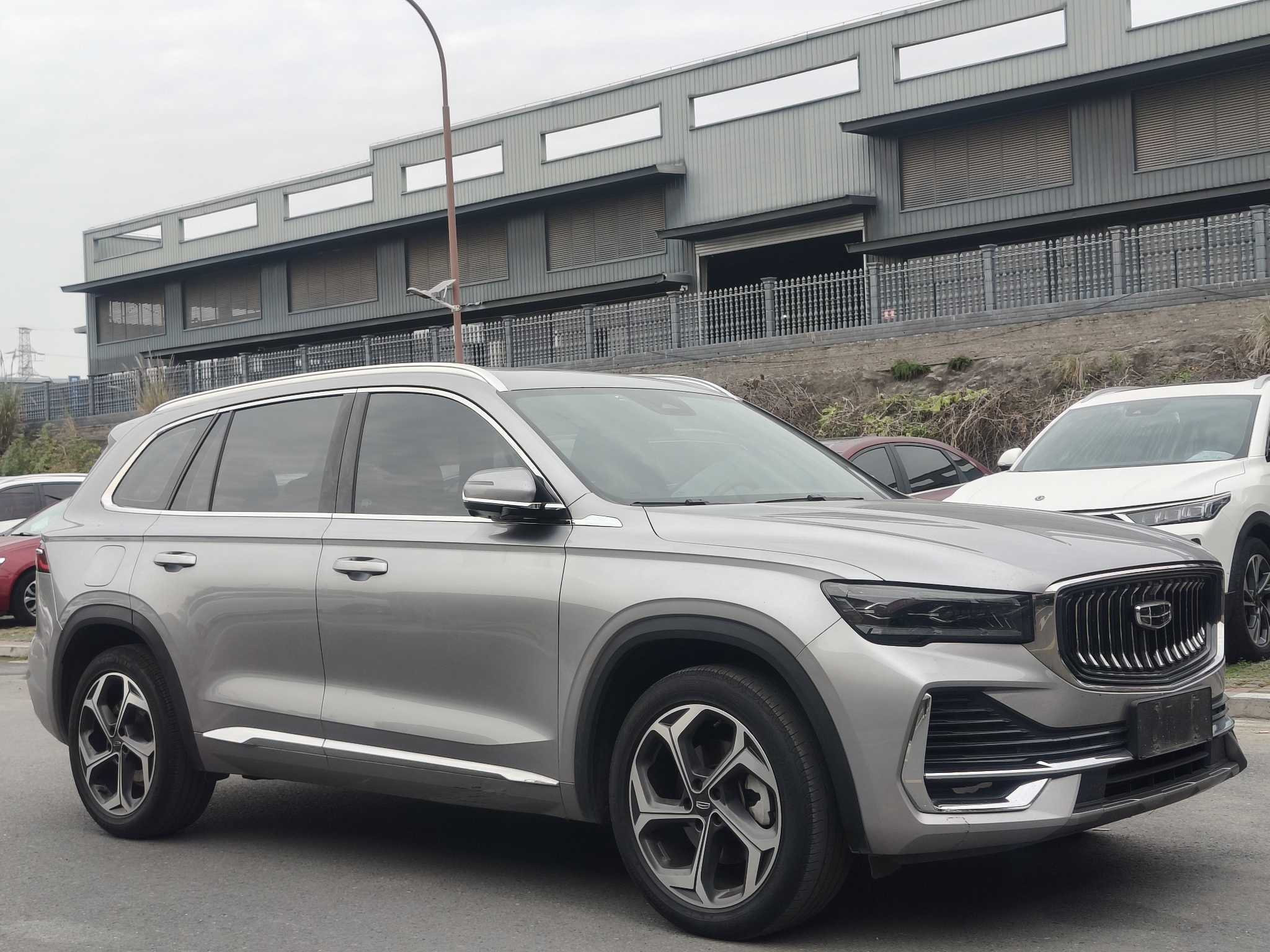 GEELY Tugella 2021 #4 GEELY Tugella 2021 immagine di auto #4