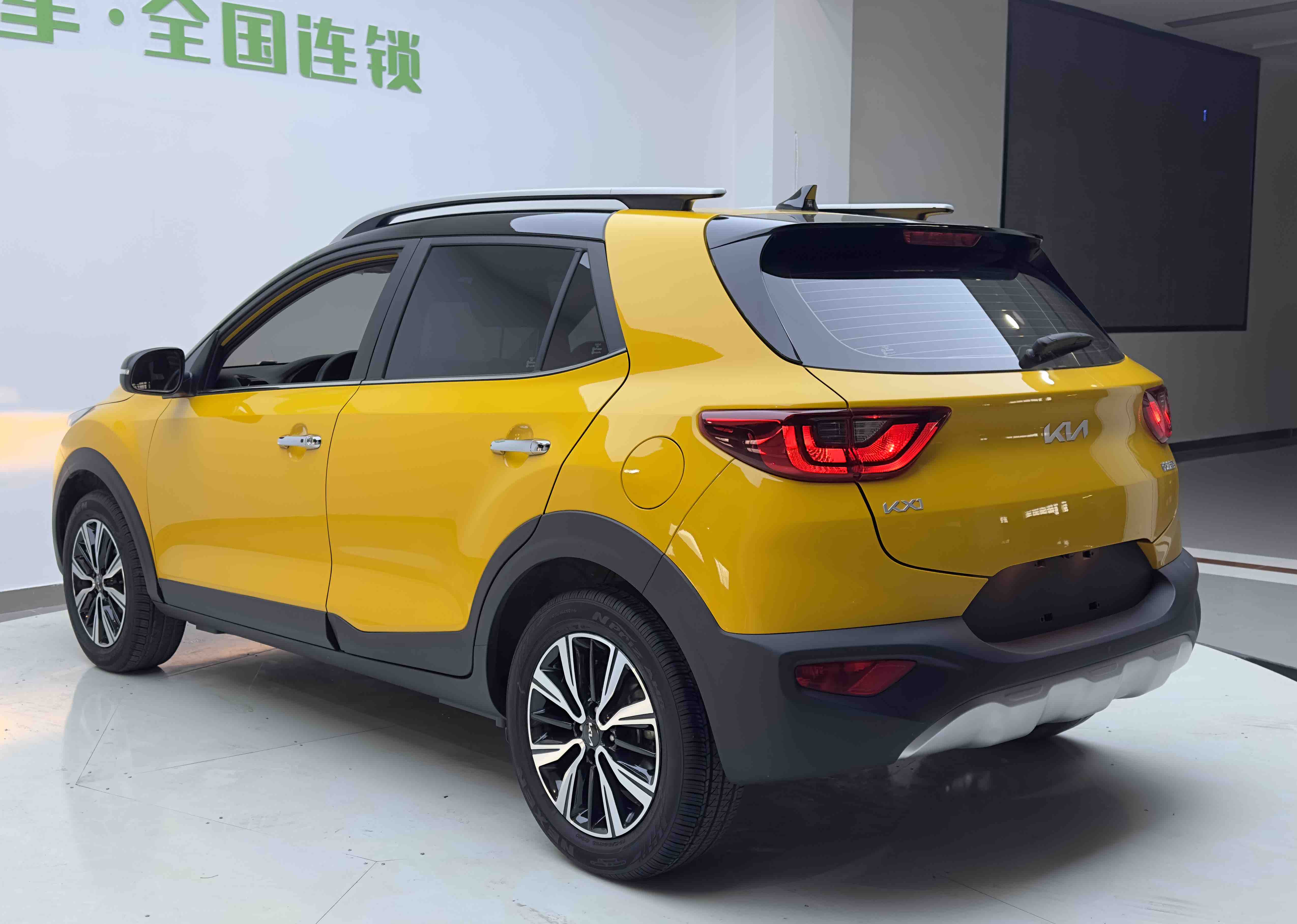 Kia KX1 2023 car image #4
