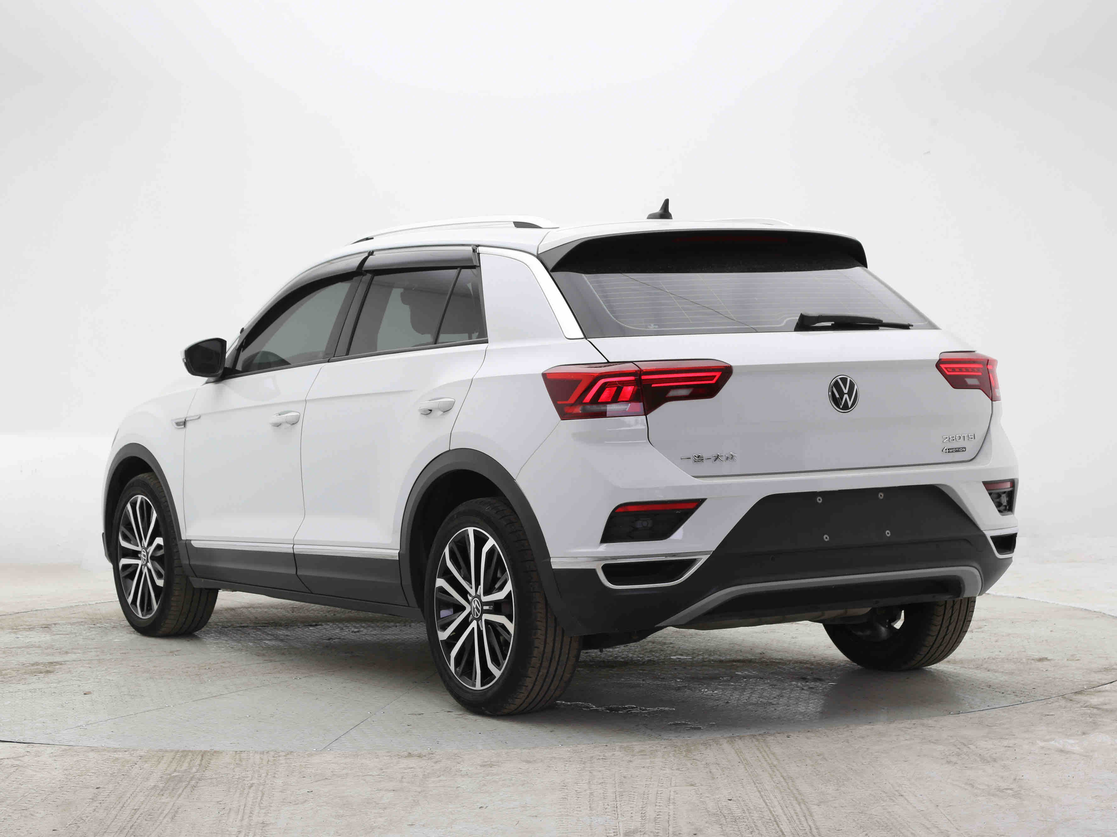 Volkswagen T-Roc 2021 #4 Volkswagen T-Roc 2021 car image #4