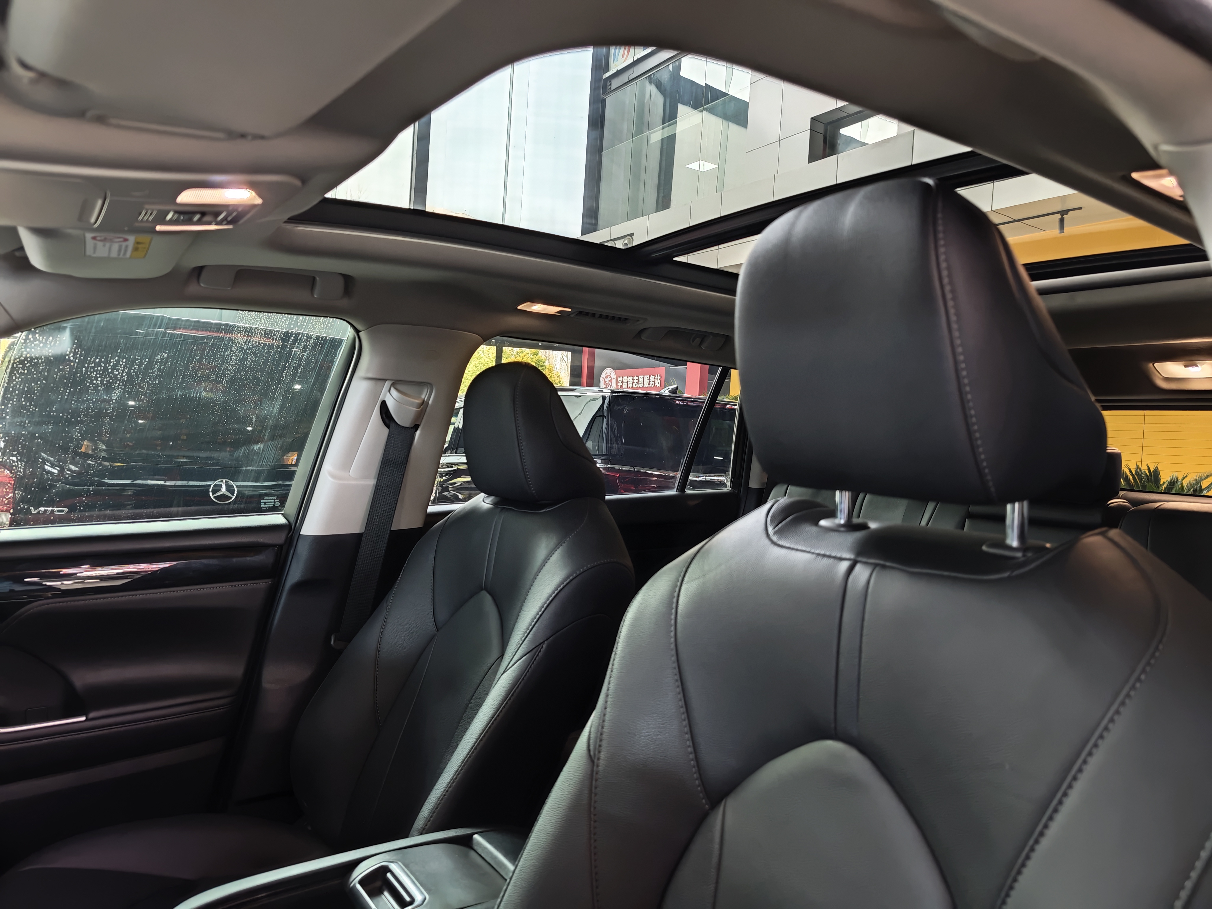 Toyota Highlander 2021 car image #4