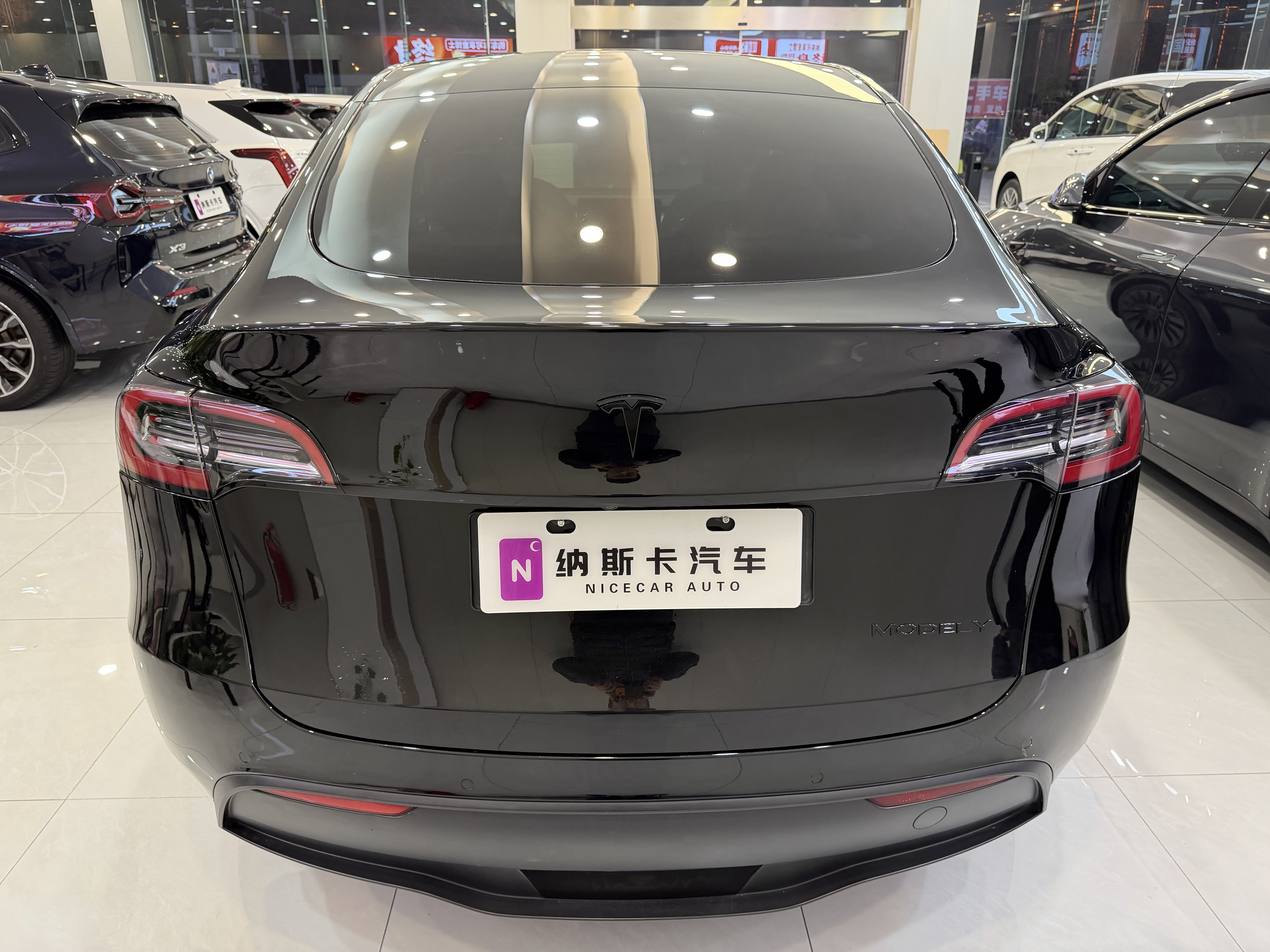 Tesla Model Y 2021 #4 Tesla Model Y 2021 car image #4