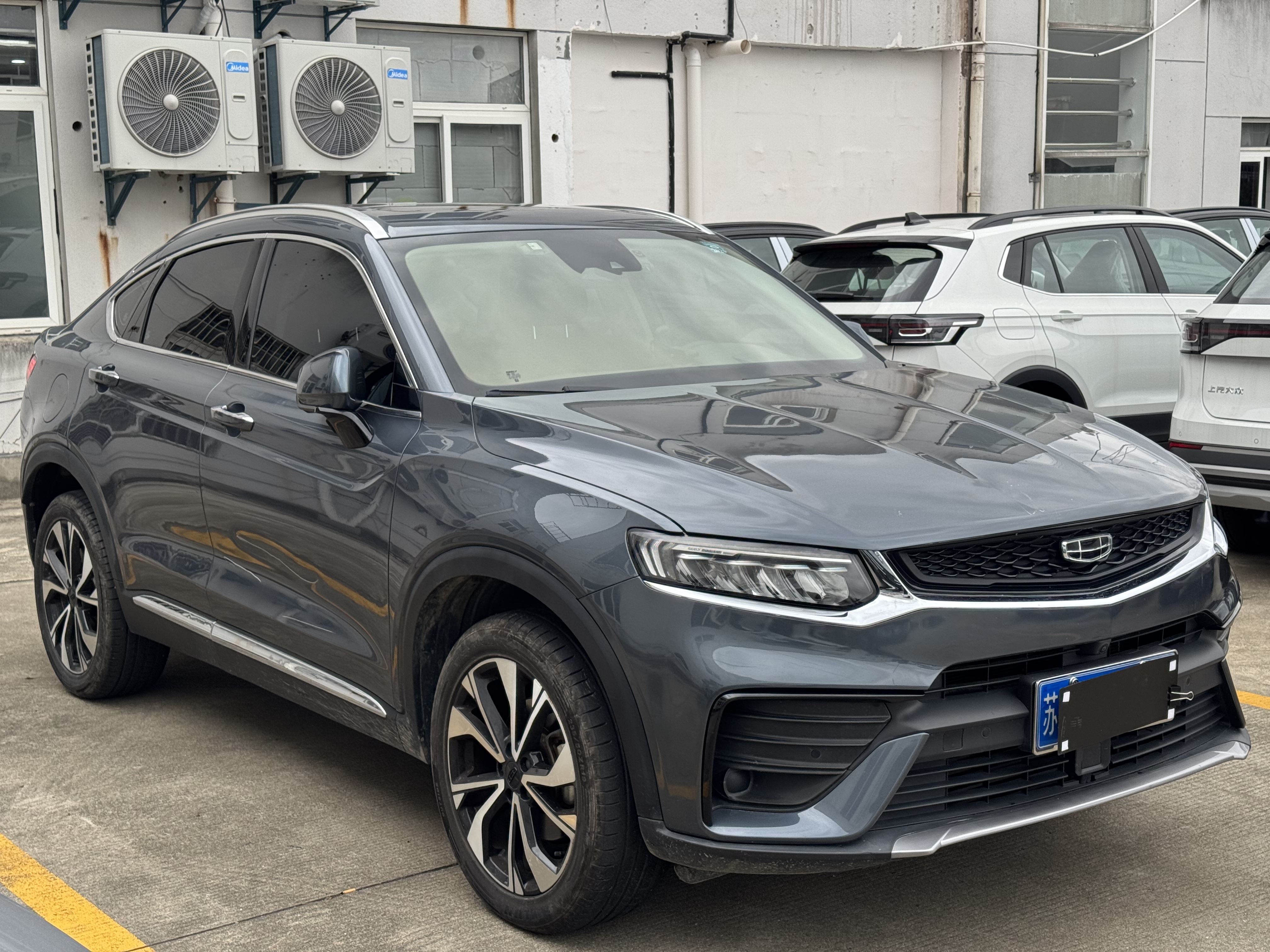 GEELY Tugella S 2021 #4 GEELY Tugella S 2021 car image #4