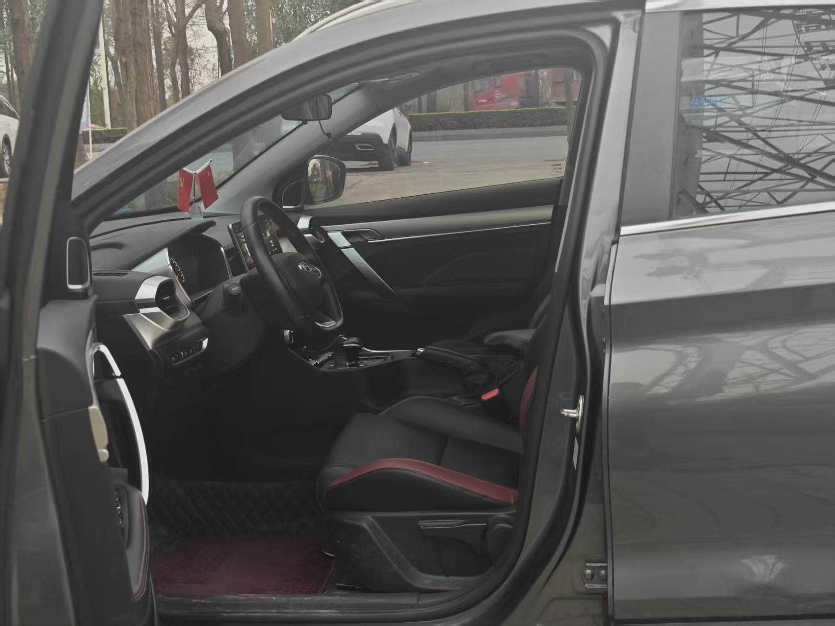GEELY Coolray 2022 #4 GEELY Coolray 2022 car image #4