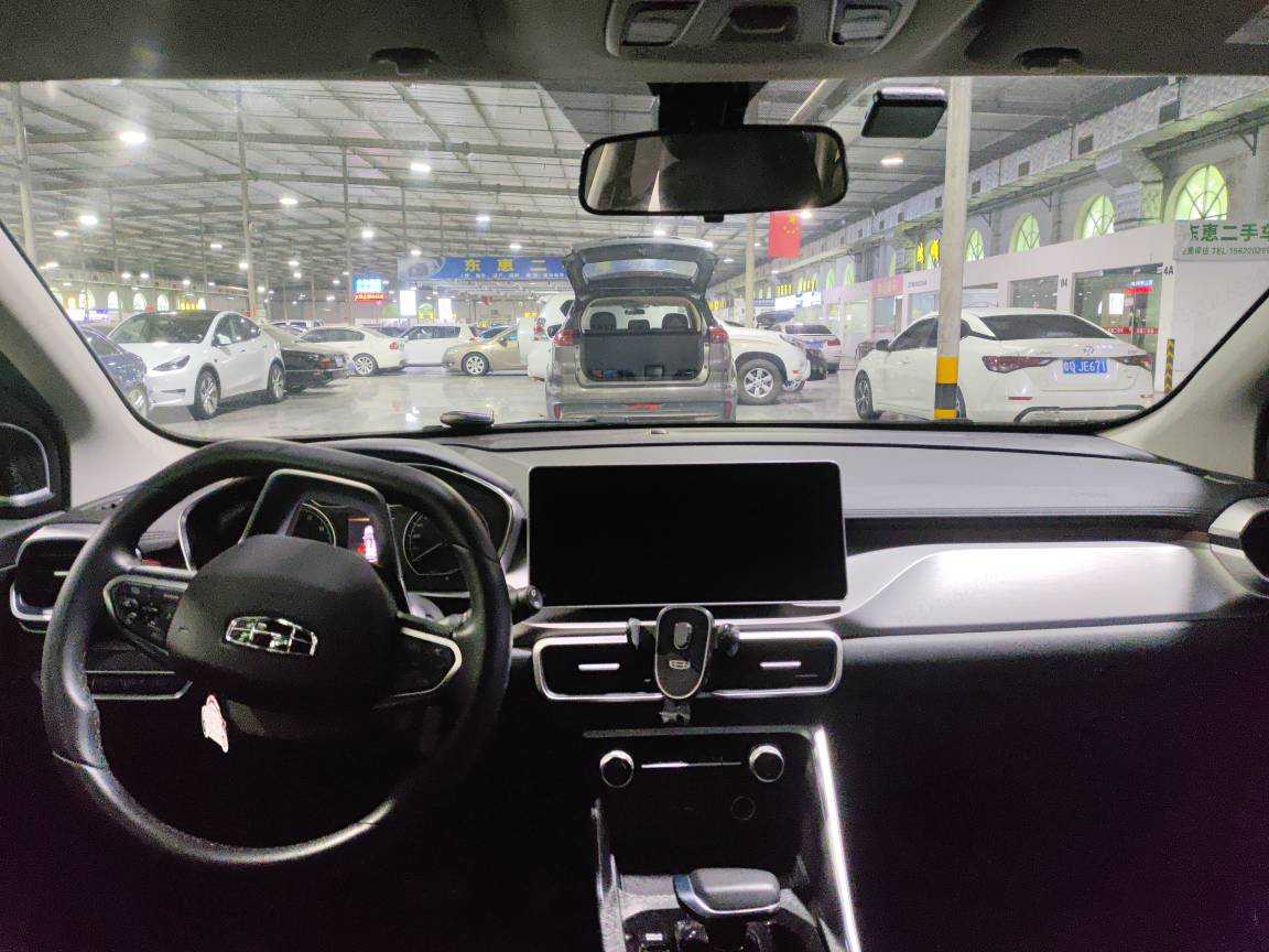GEELY Coolray 2022 #4 GEELY Coolray 2022 car image #4