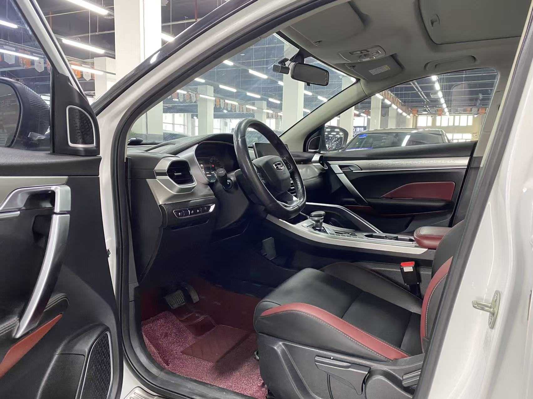 GEELY Coolray 2022 car image #4