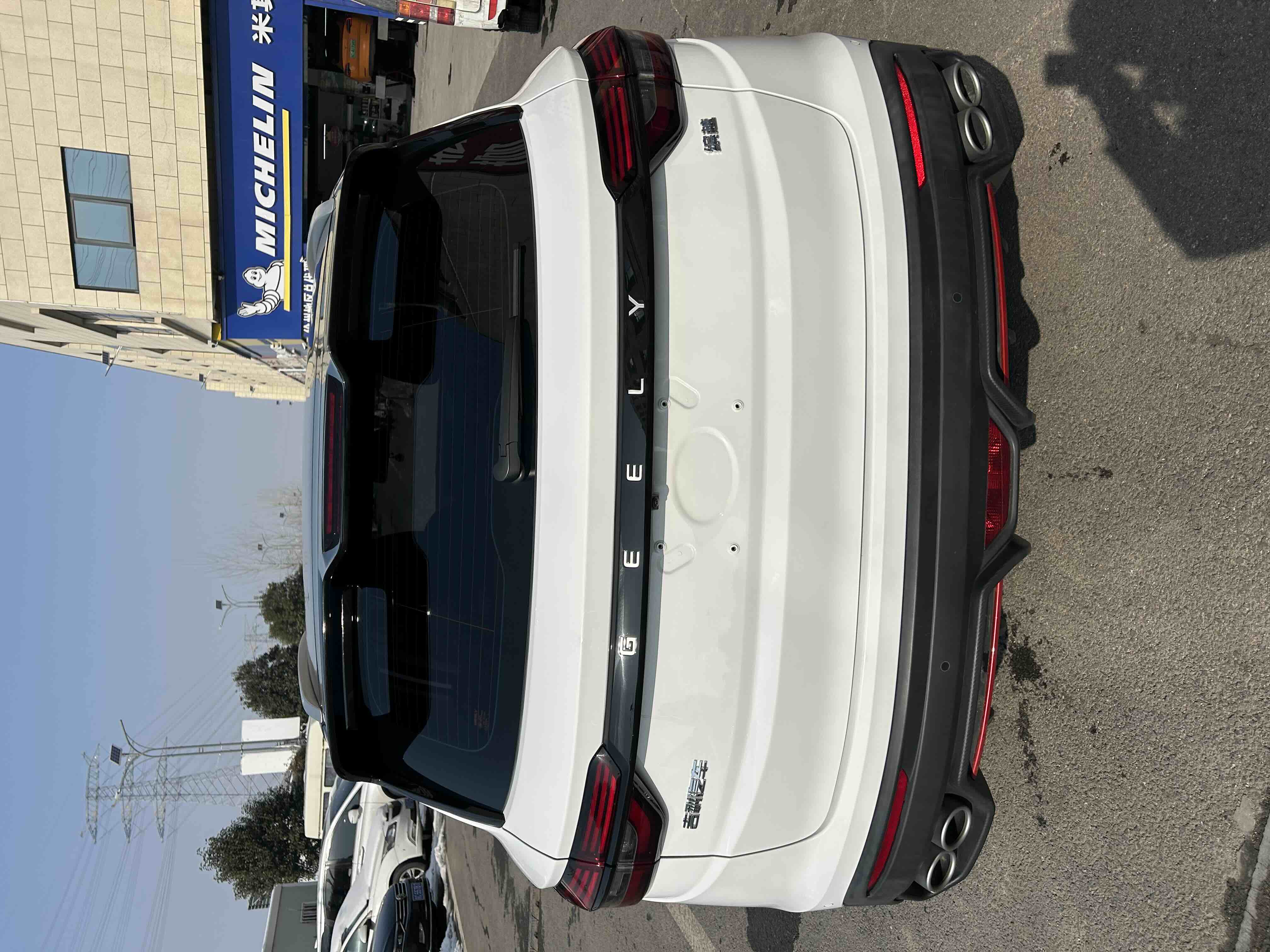 GEELY Coolray 2023 immagine di auto #4