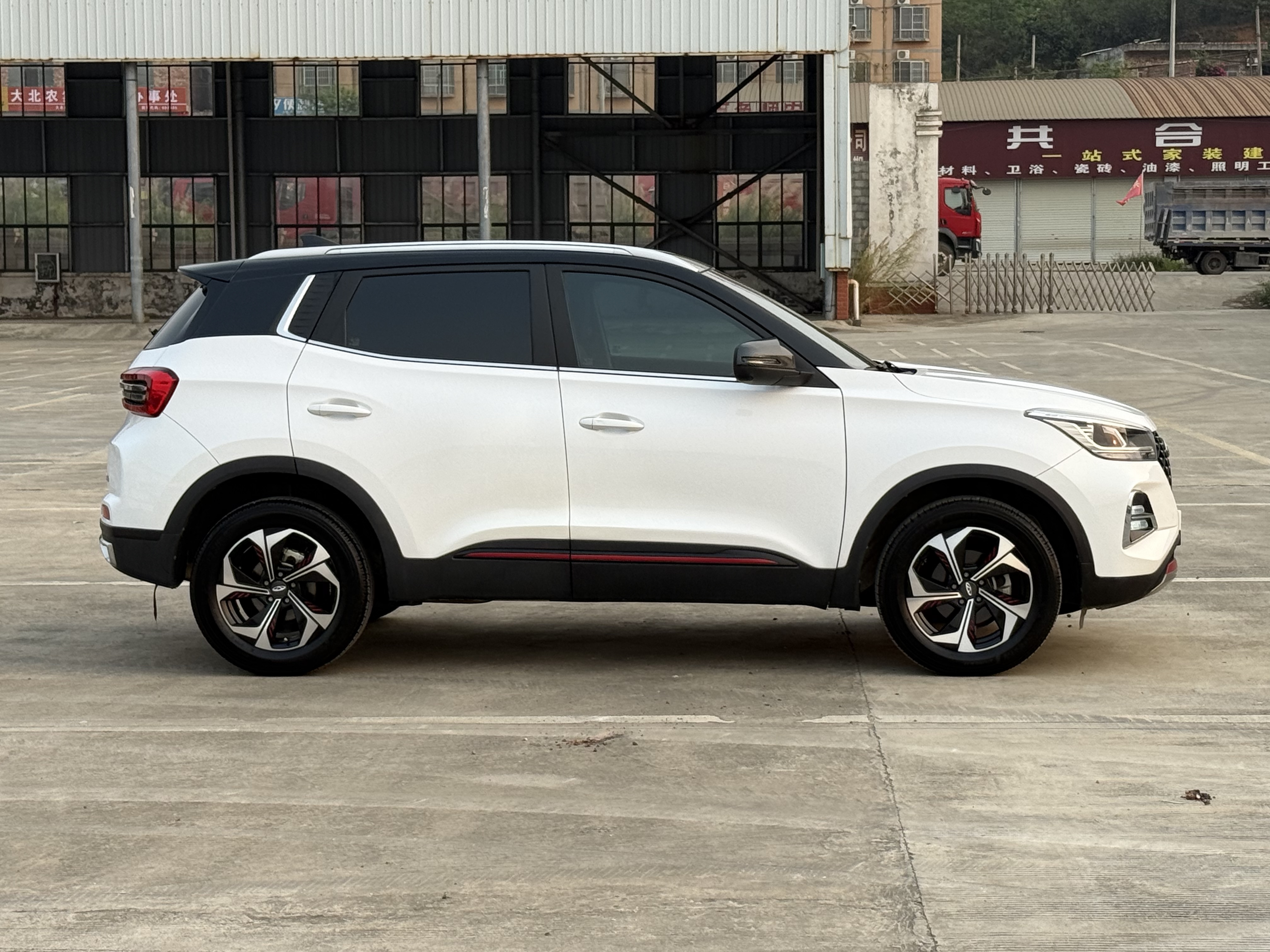 Chery Tiggo 5x 2022 #4 Chery Tiggo 5x 2022 car image #4