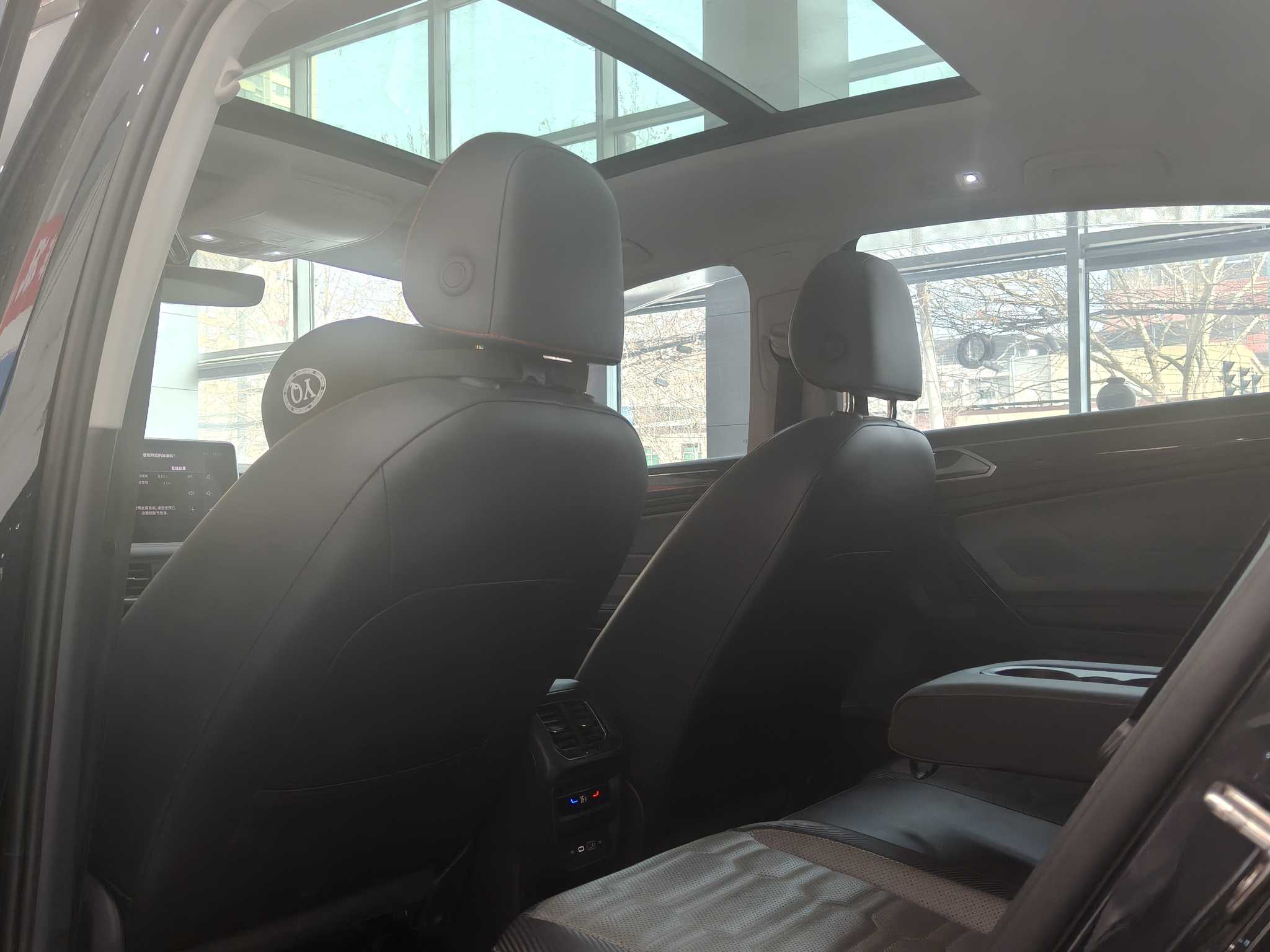 Volkswagen Tiguan X 2023 car image #4