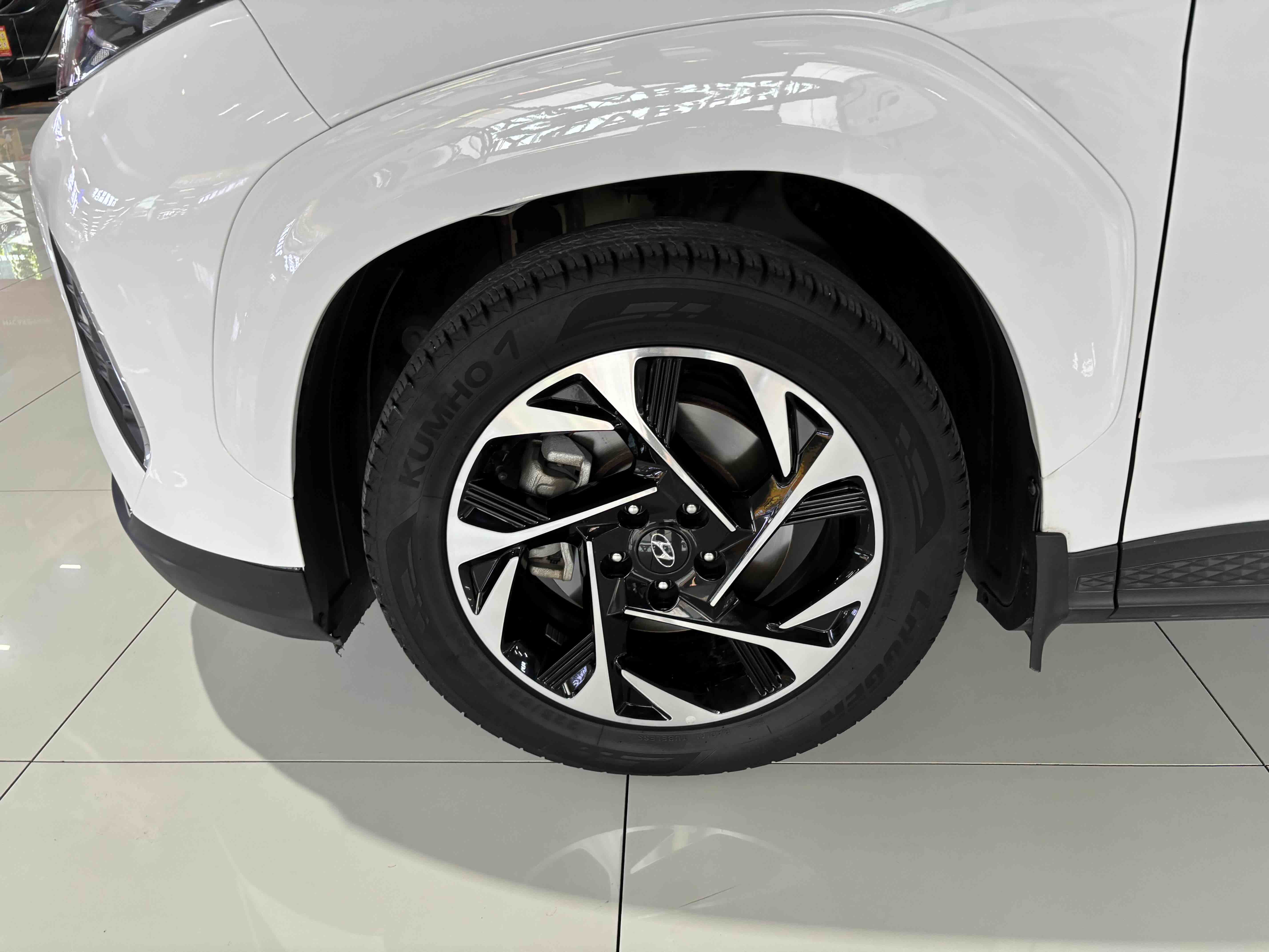 Hyundai Custo 2023 #4 Hyundai Custo 2023 car image #4