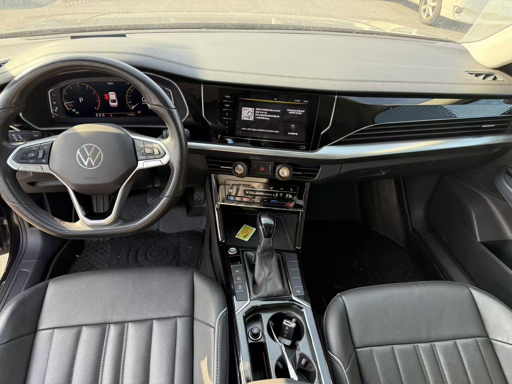 Volkswagen Passat 2022 car image #4