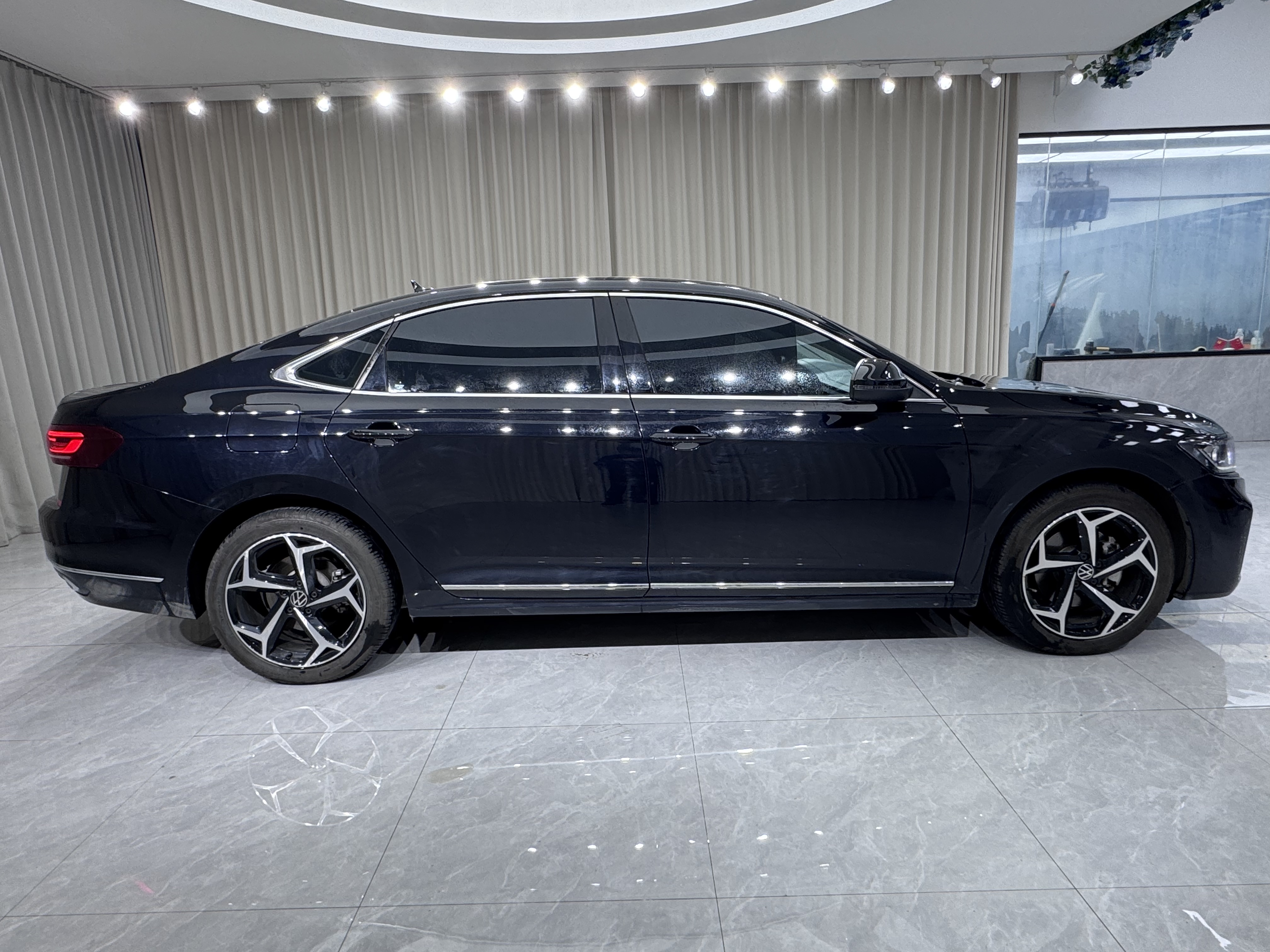 Volkswagen Passat 2022 #4 Volkswagen Passat 2022 car image #4