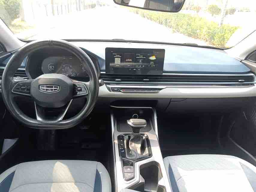 GEELY Emgrand 2021 #4 GEELY Emgrand 2021 car image #4