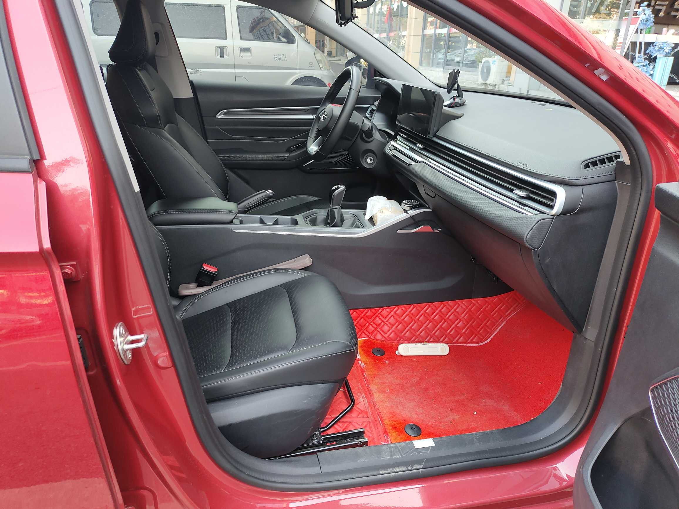 Emgrand 2022 car image #4