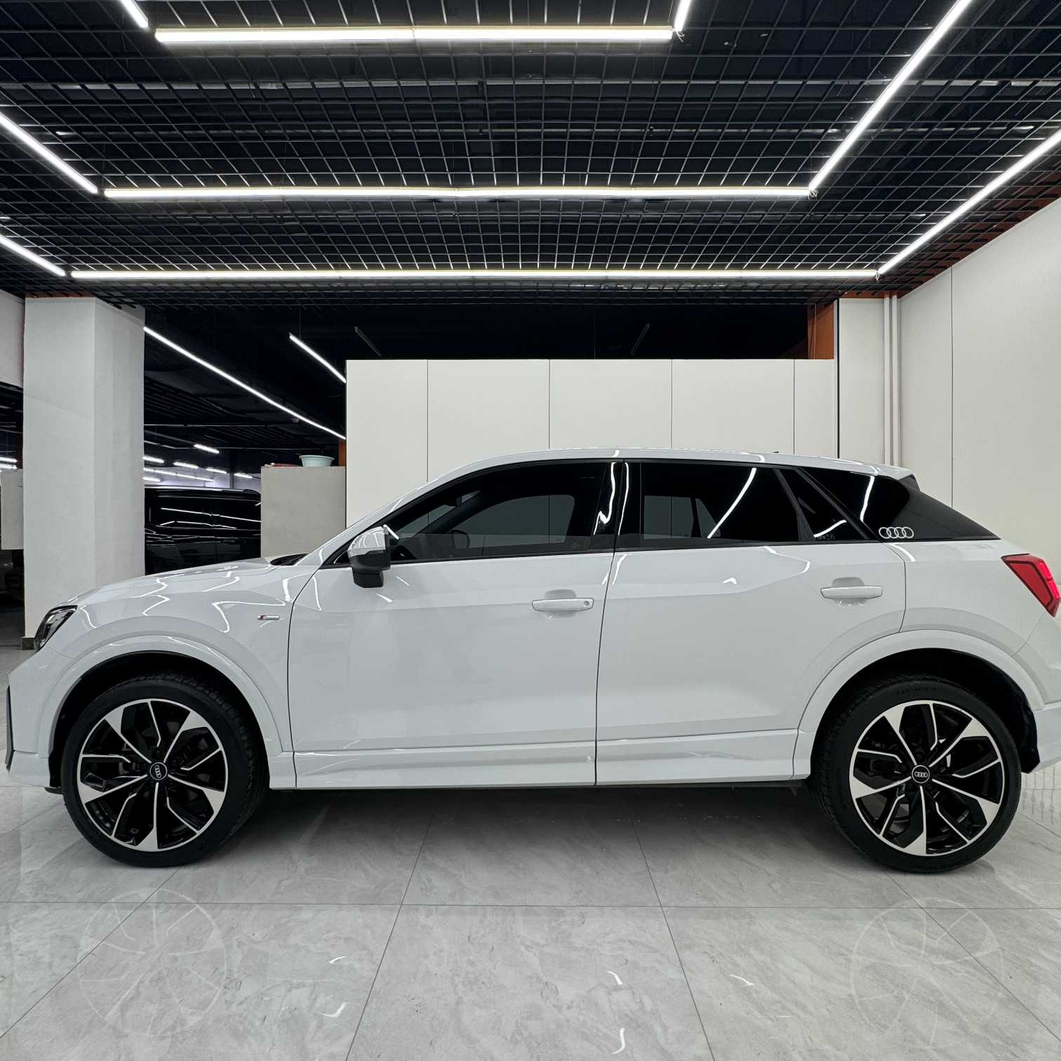 Q2L 2022 #4 Q2L 2022 car image #4