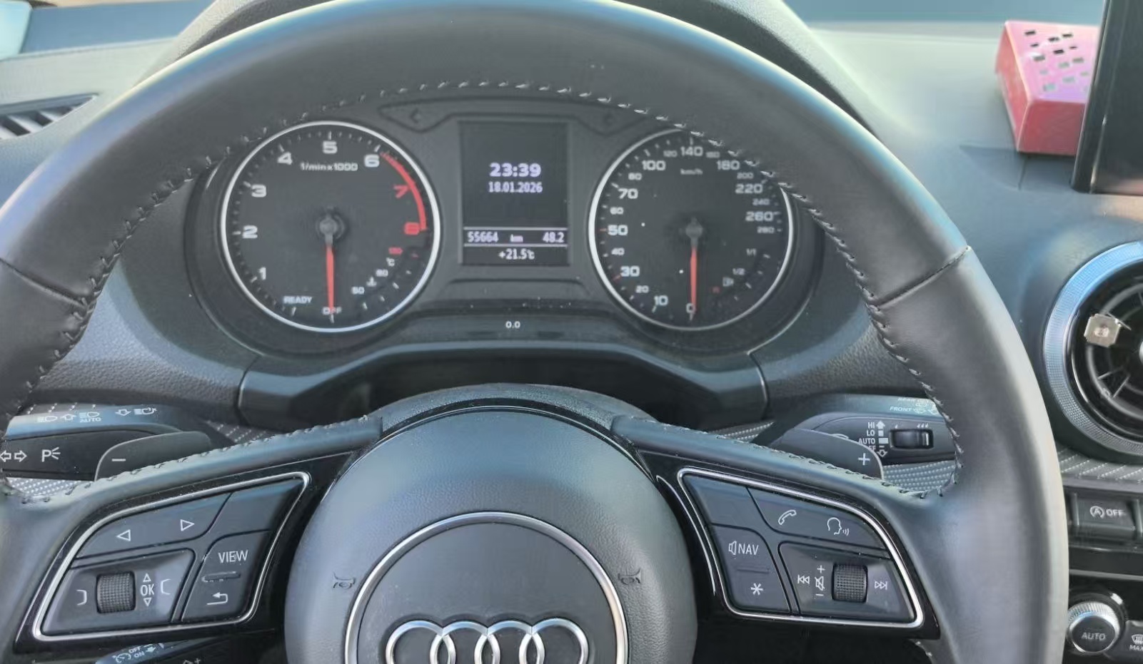 Q2L 2022 car image #4