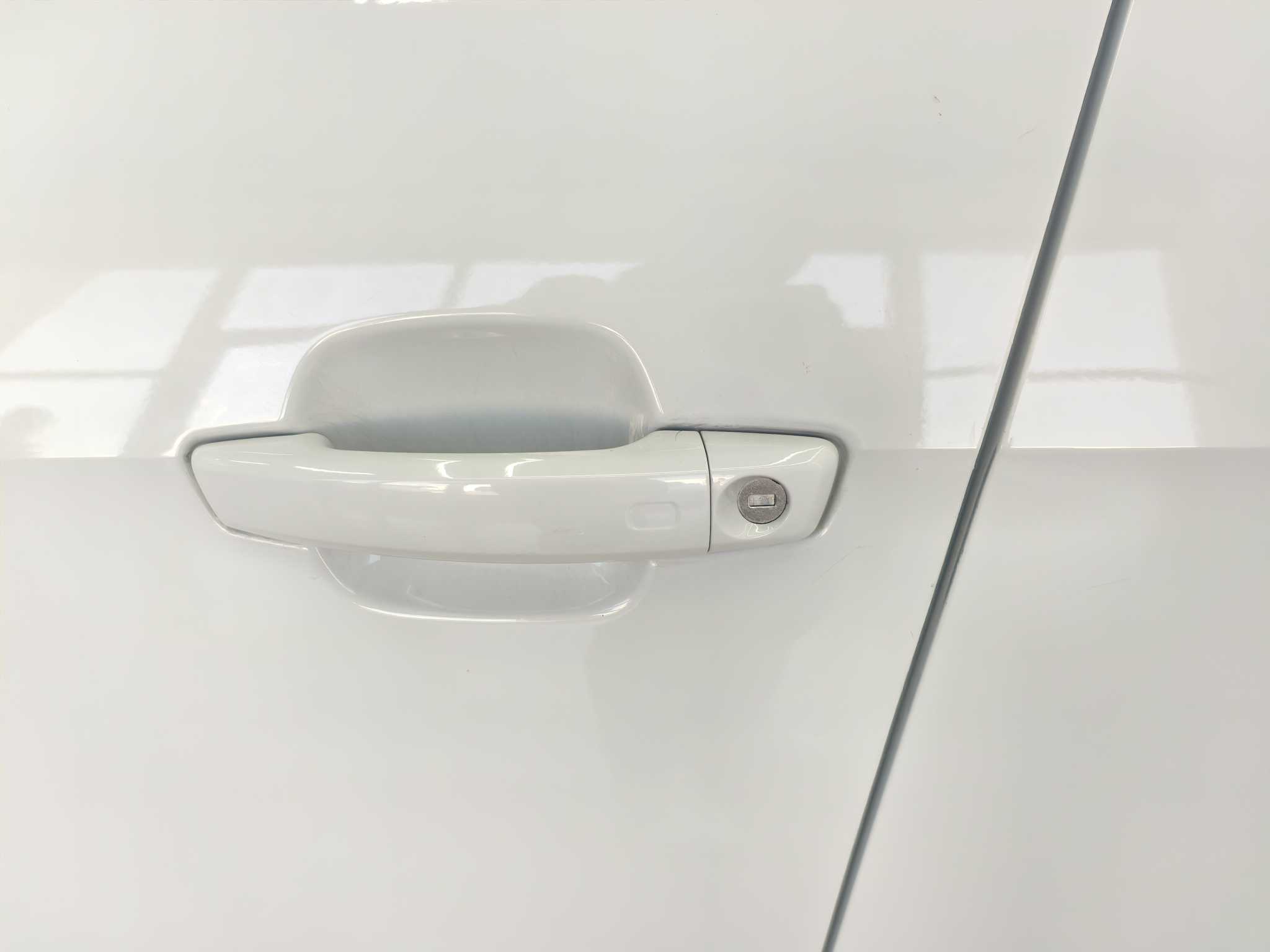 Q2L 2022 #4 Q2L 2022 car image #4