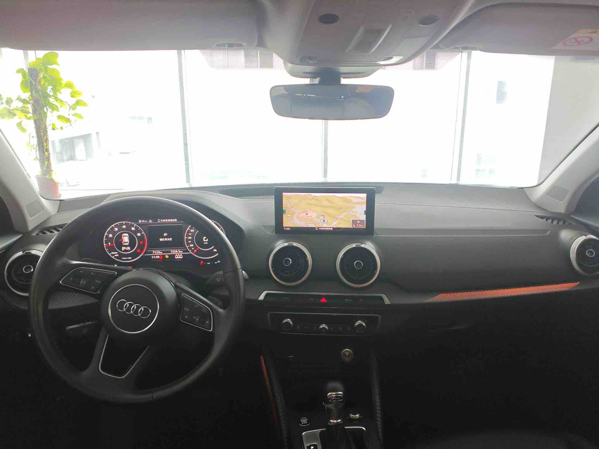 Q2L 2023 #4 Q2L 2023 car image #4