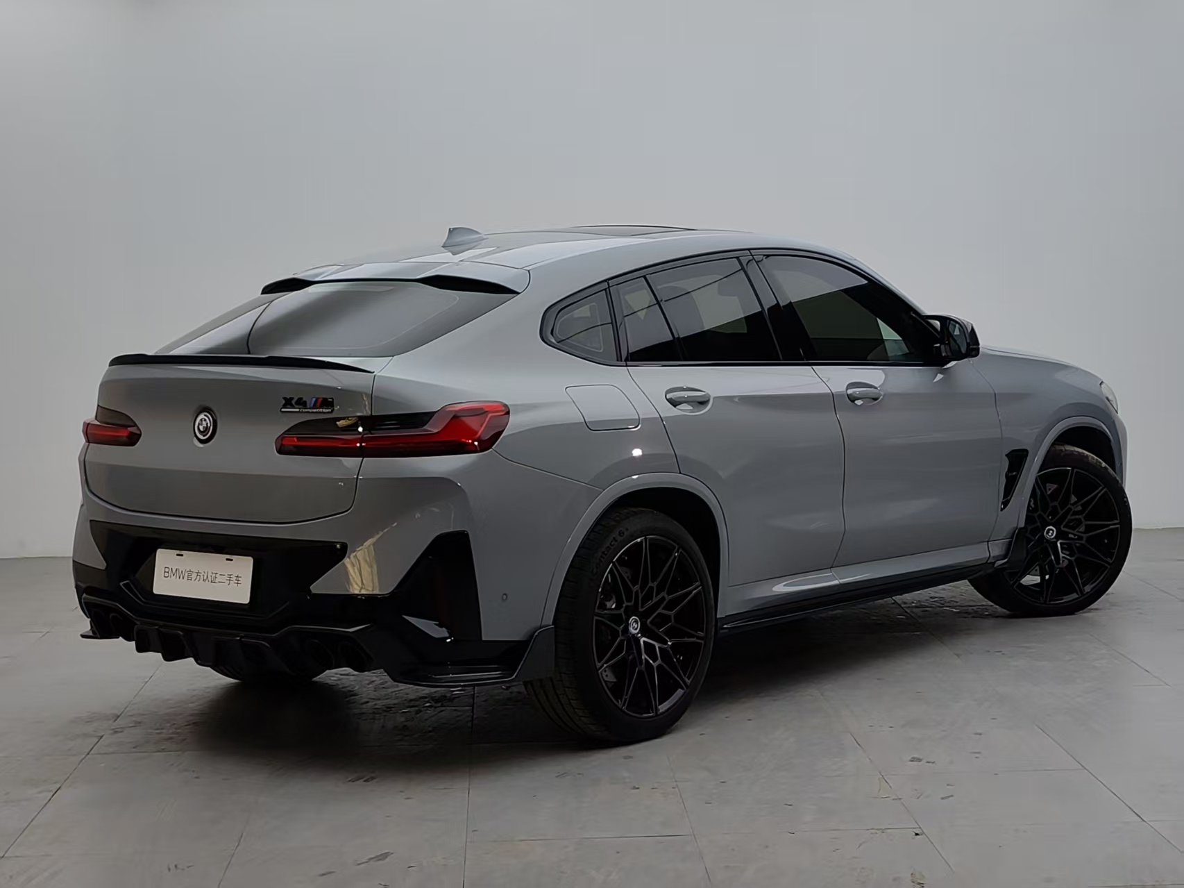 BMW X4 M 2025 car image #4