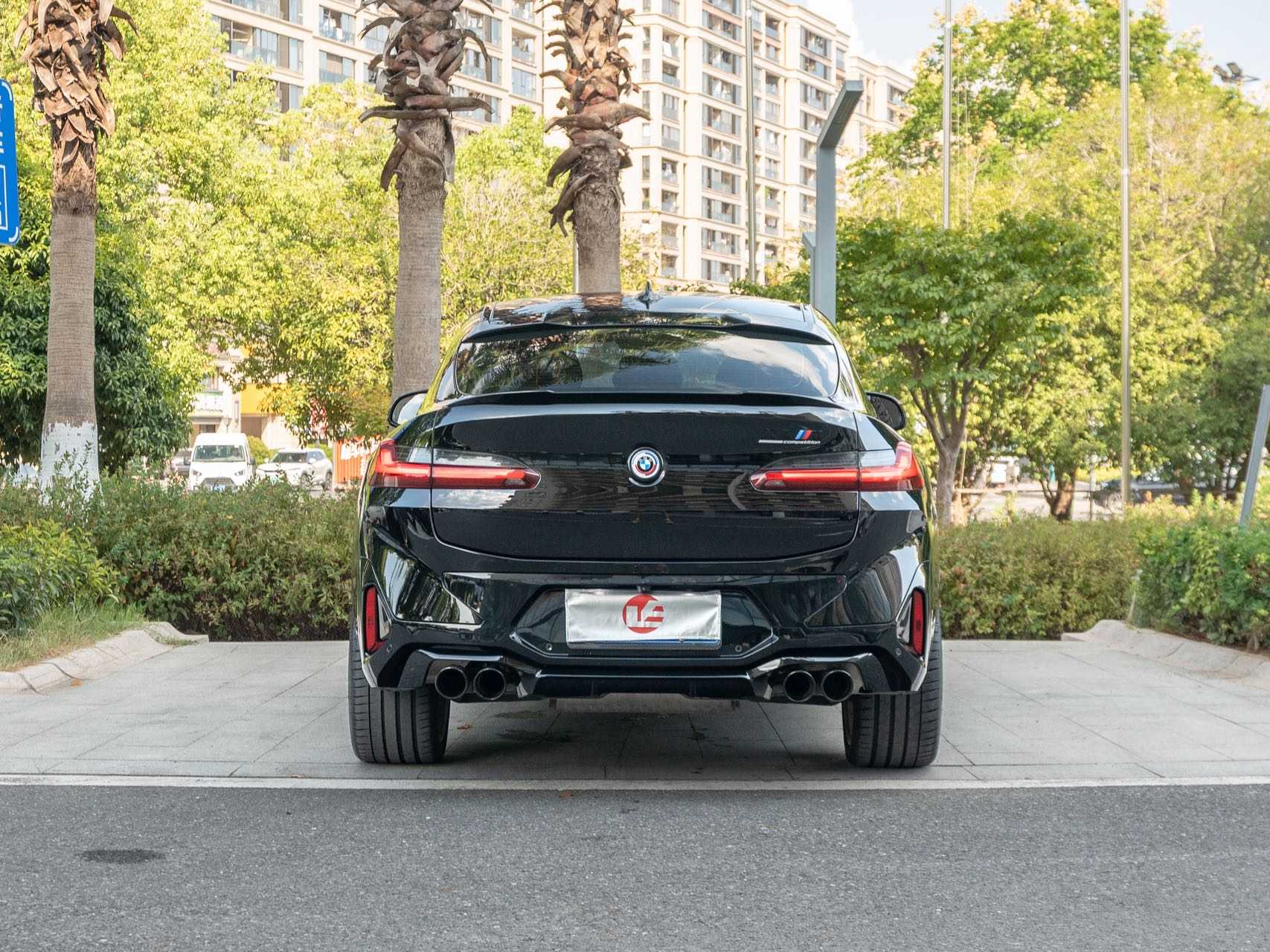 BMW X4 M 2023 car image #4