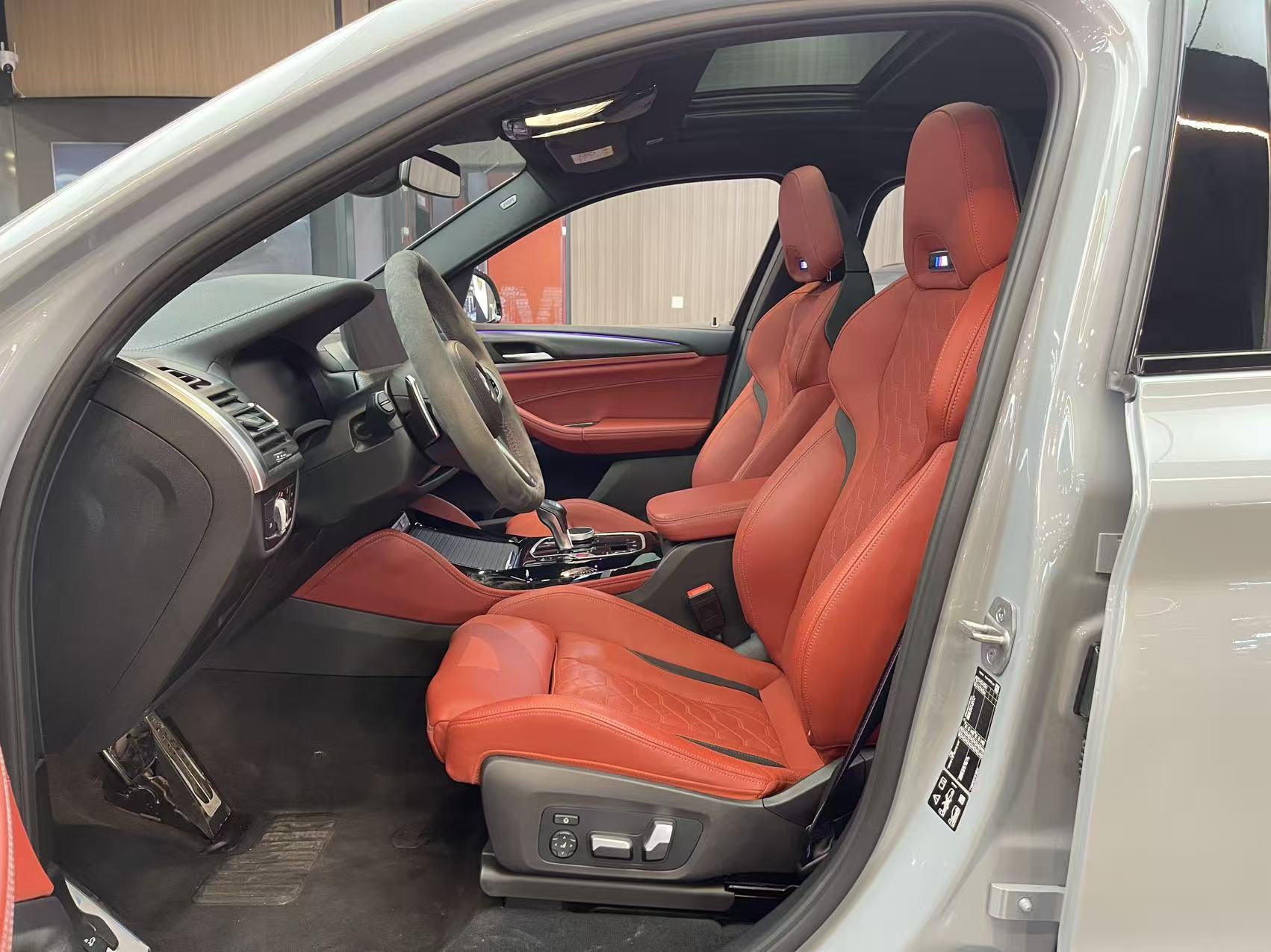 BMW X4 M 2022 car image #4