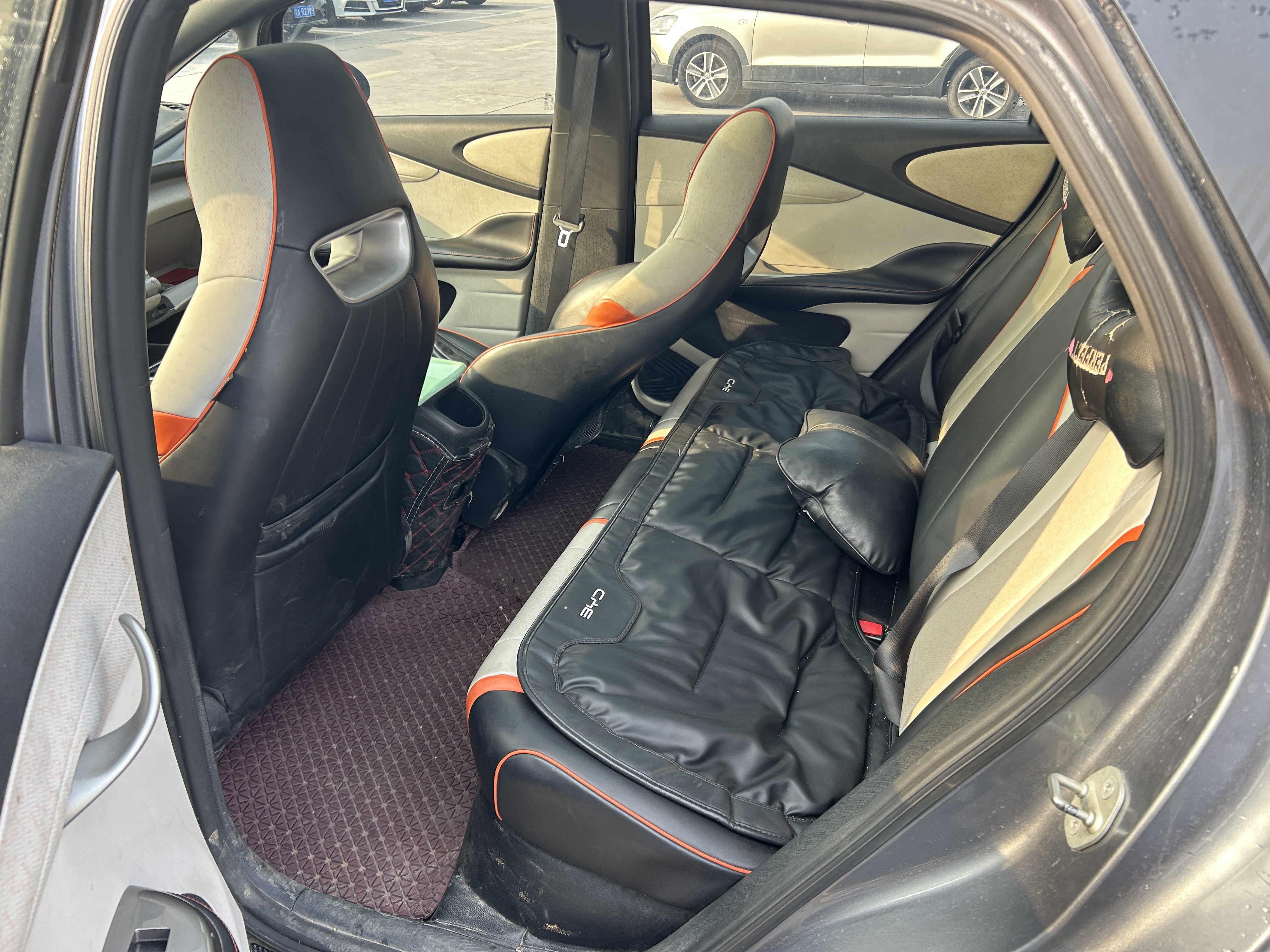 BYD Dolphin 2022 car image #4