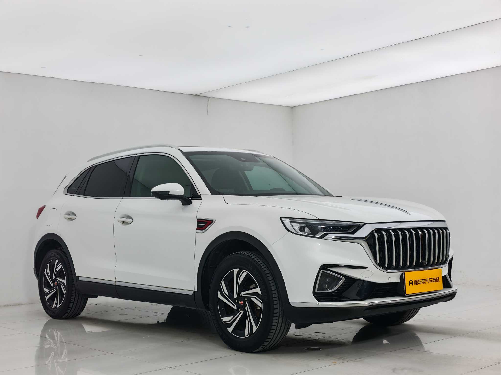 HongQi HS5 2022 #4 HongQi HS5 2022 car image #4