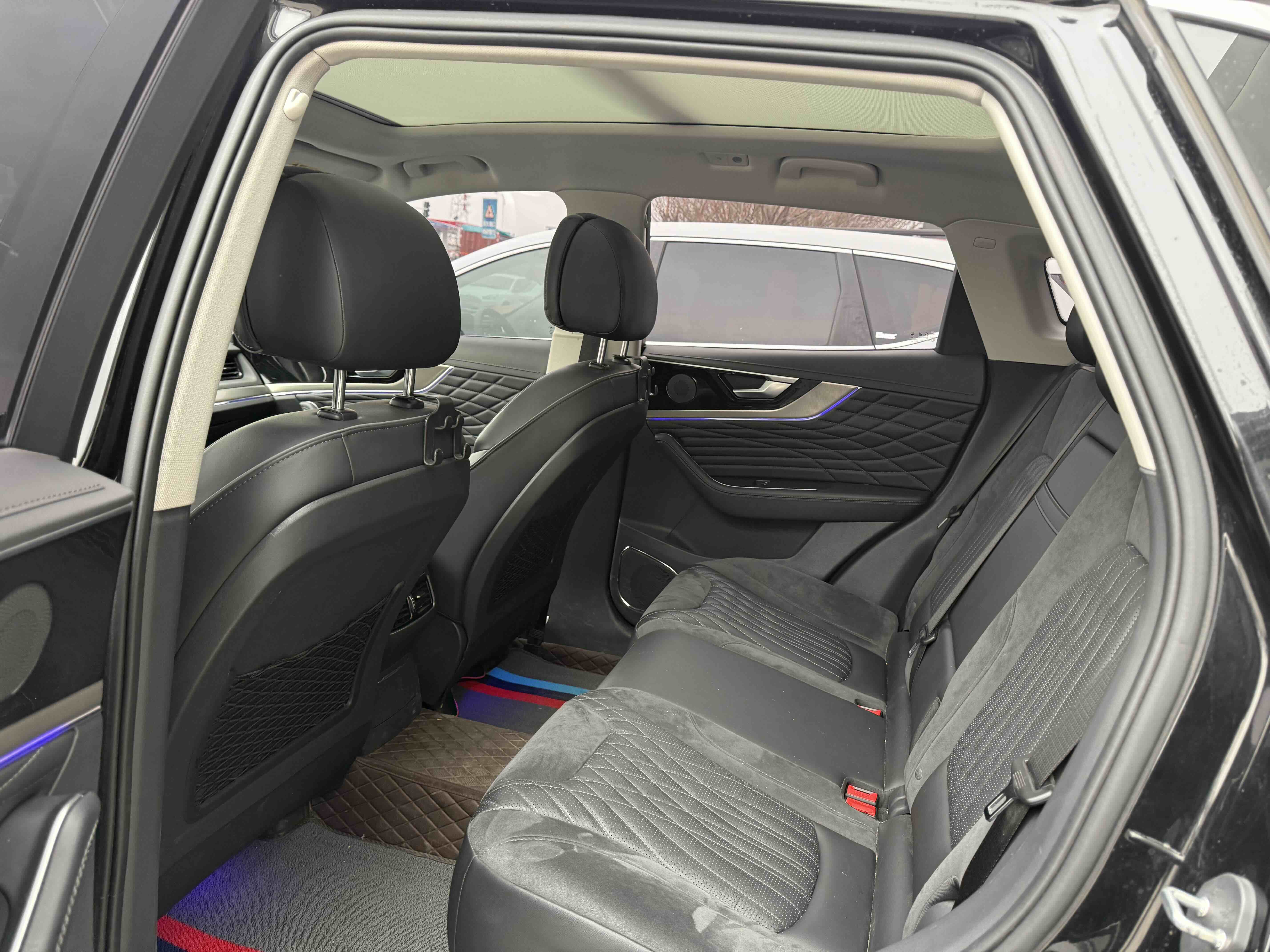 HongQi HS5 2023 car image #4