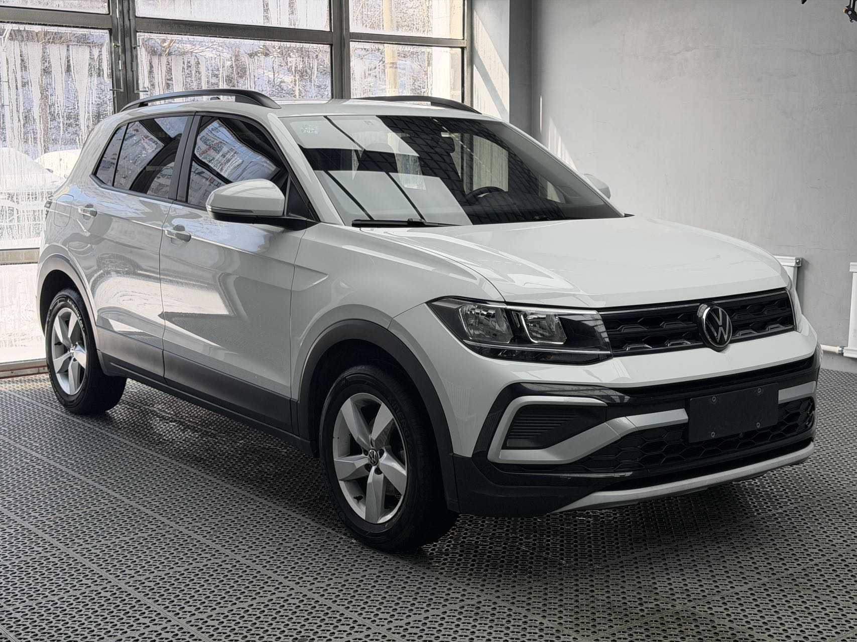 Volkswagen T-Cross 2022 #4 Volkswagen T-Cross 2022 car image #4