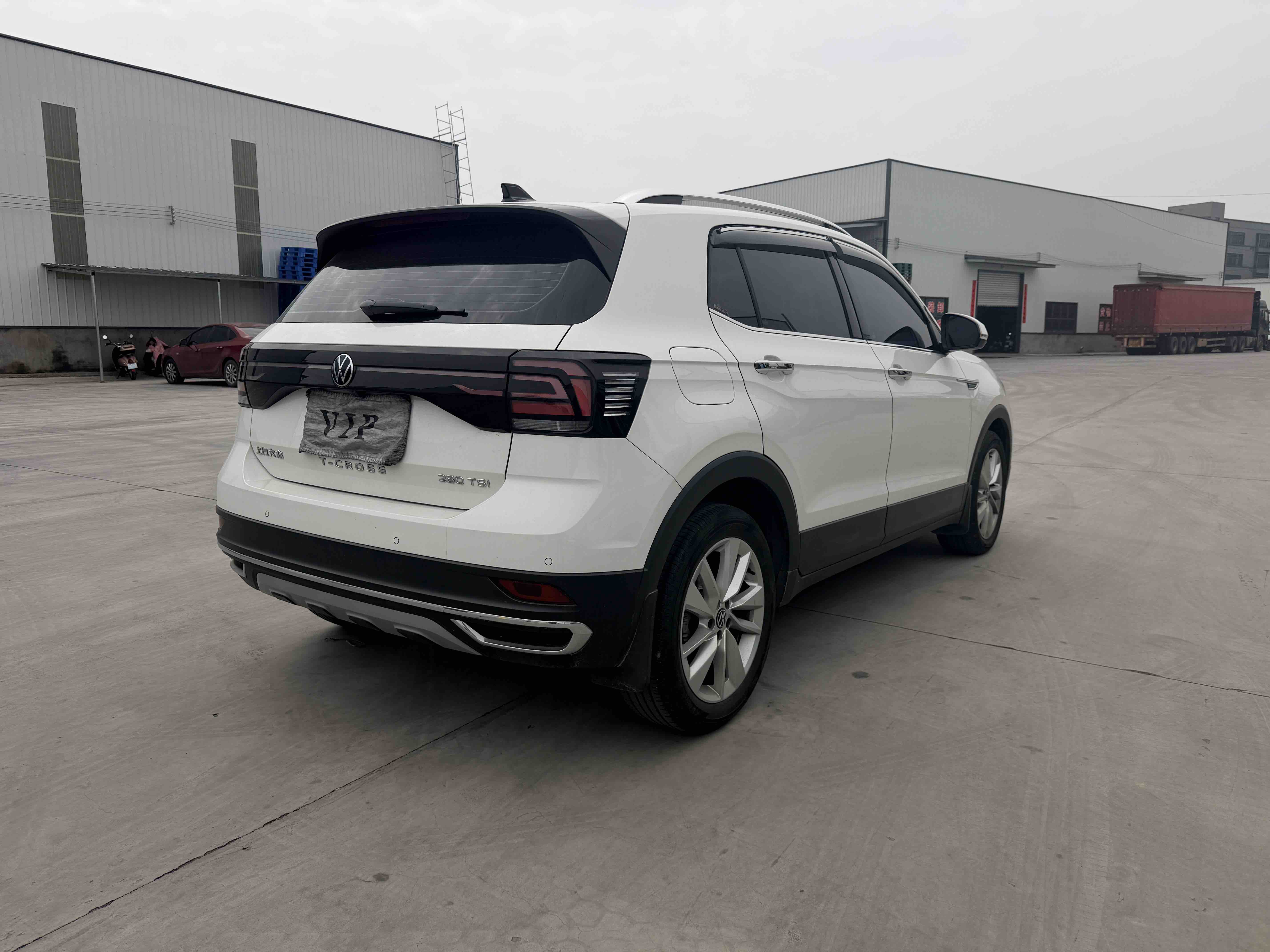 Volkswagen T-Cross 2022 #4 Volkswagen T-Cross 2022 car image #4