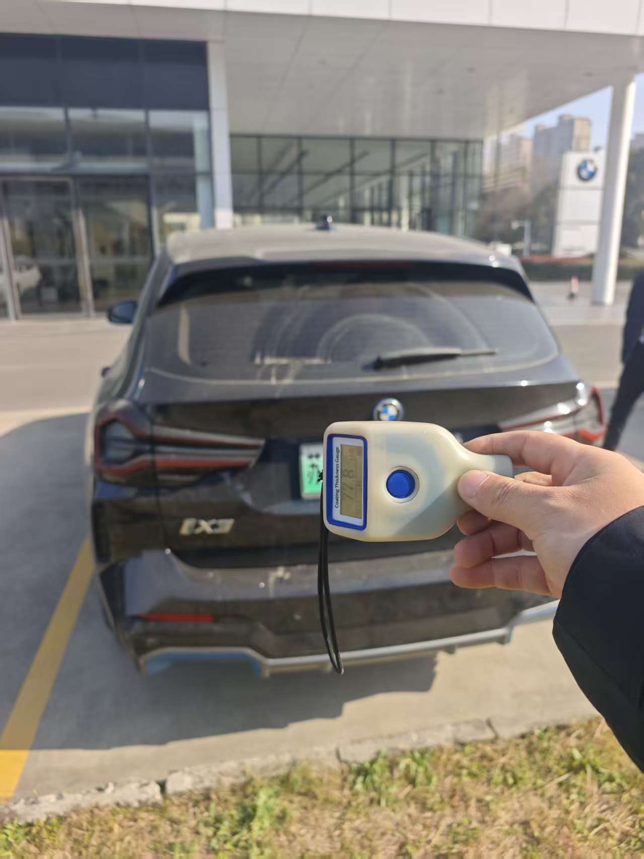 BMW iX3 2021 #4 BMW iX3 2021 immagine di auto #4