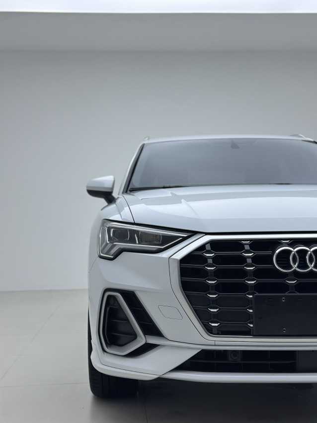 Audi Q3 2022 #4 Audi Q3 2022 car image #4