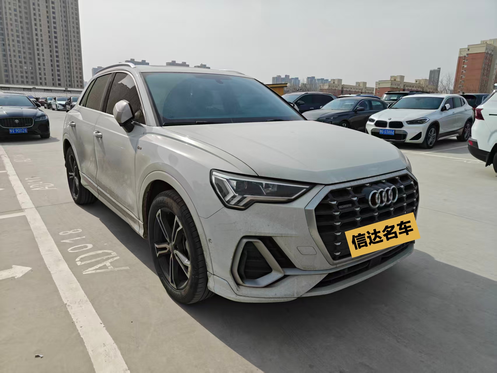 Audi Q3 2022 car image #4