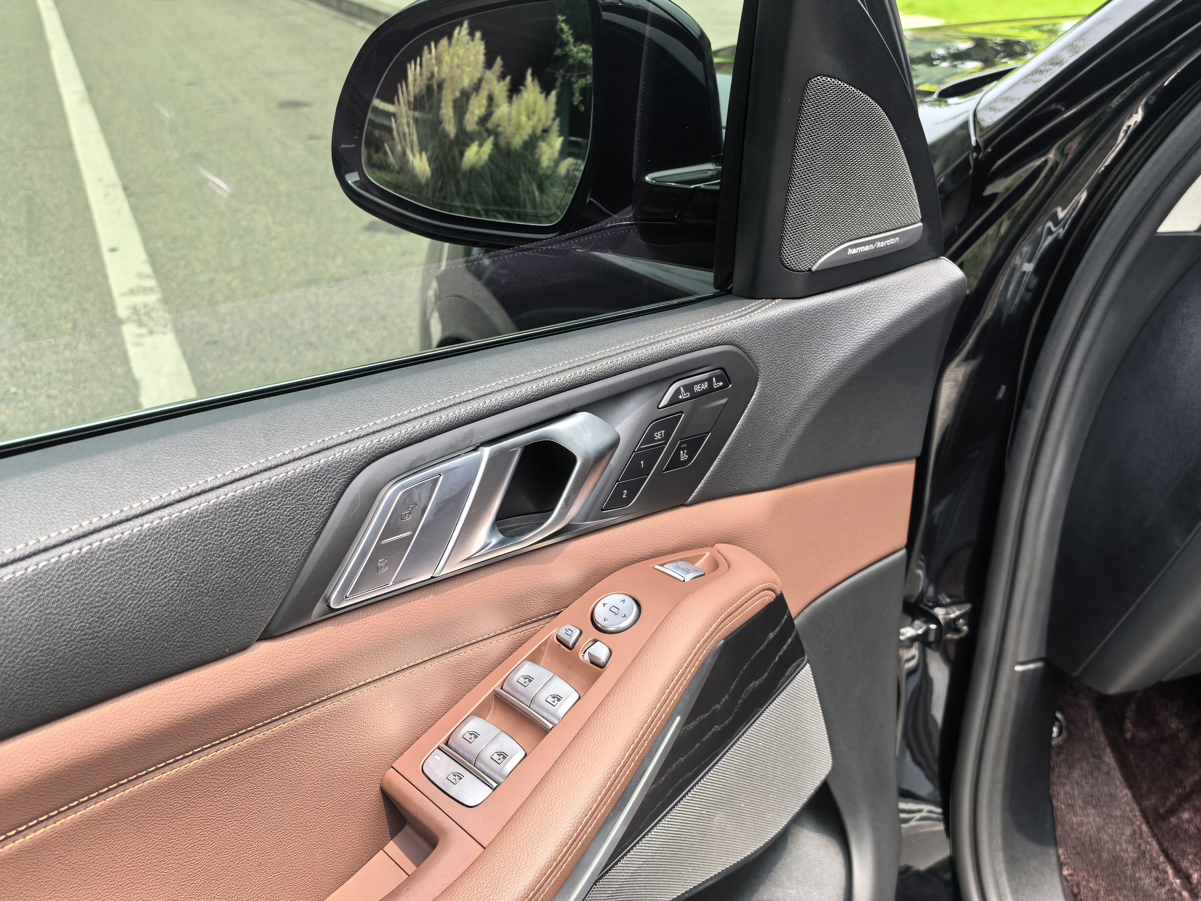 BMW X7 M60i 2021 #4 BMW X7 M60i 2021 immagine di auto #4