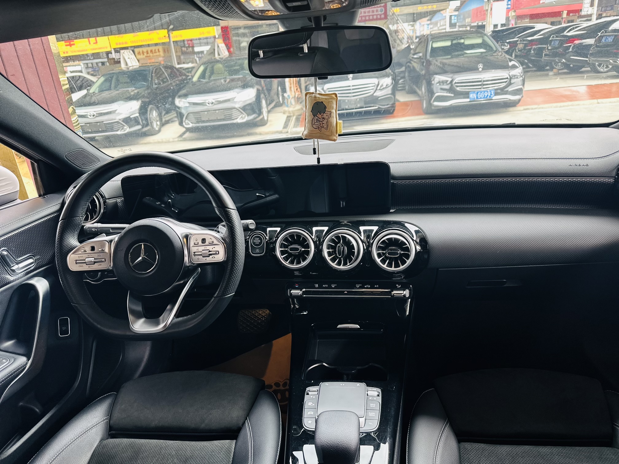 Mercedes-Benz A Class 2022 car image #4