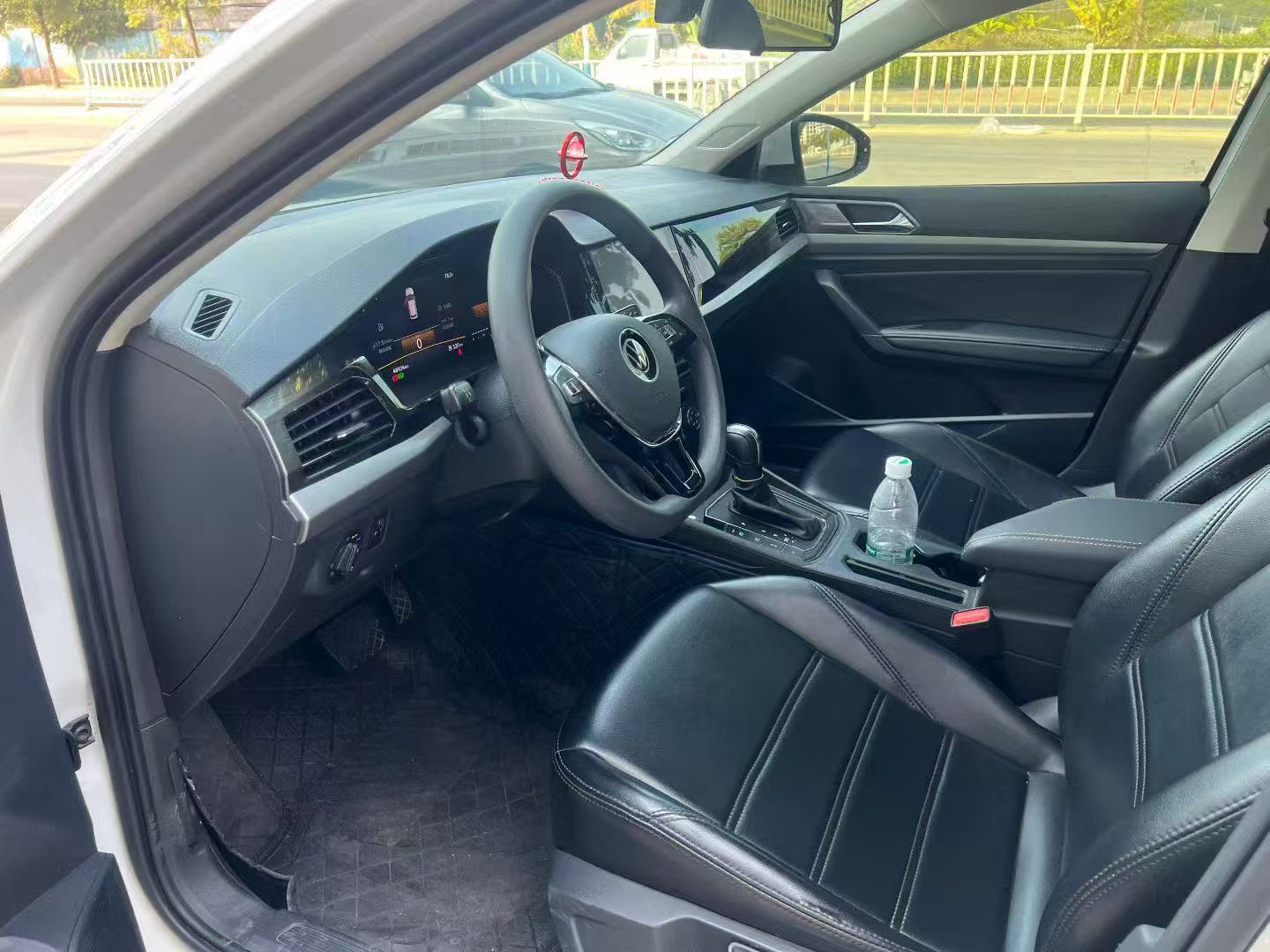 Volkswagen Lavida 2022 car image #4