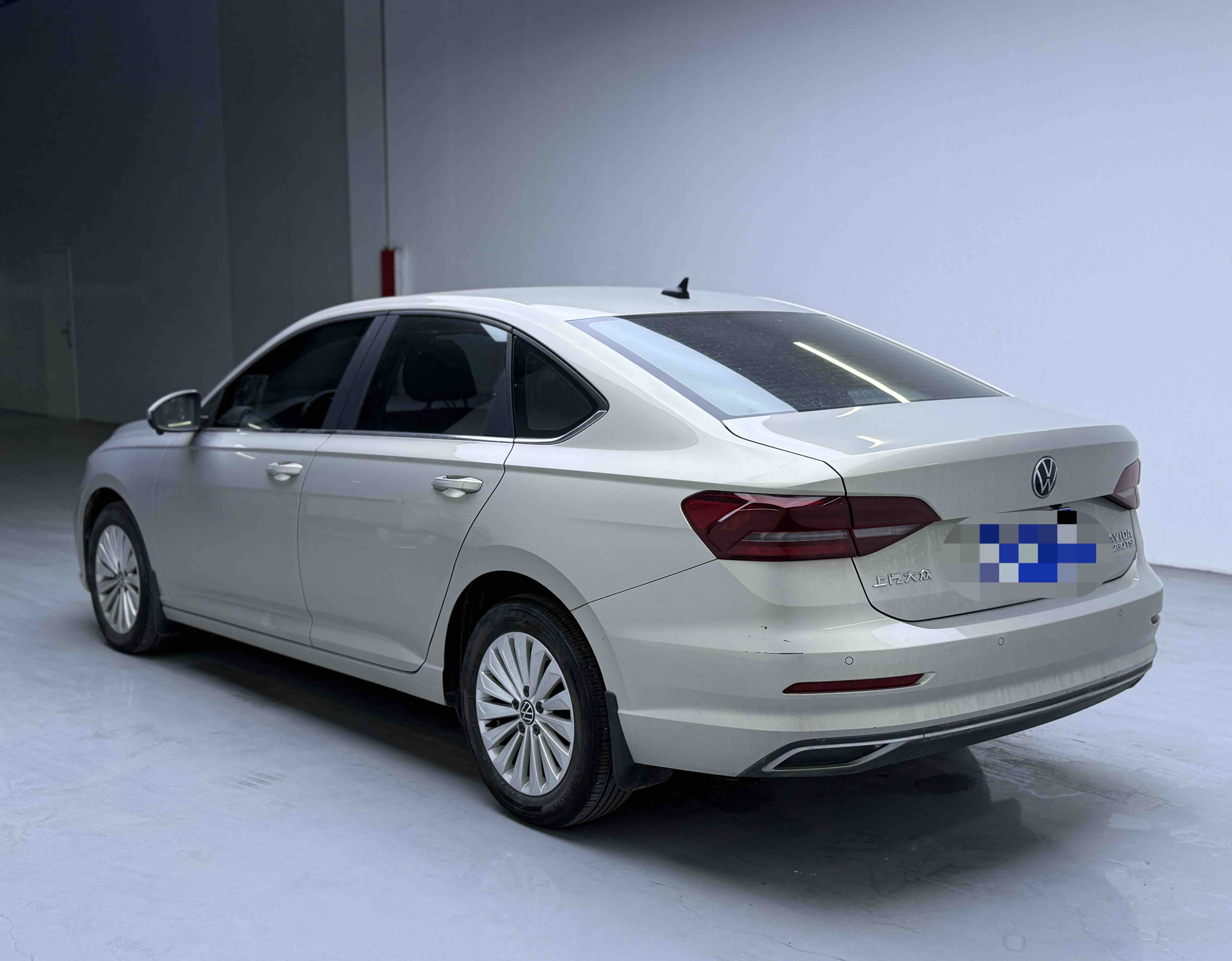 Volkswagen Lavida 2021 #4 Volkswagen Lavida 2021 car image #4