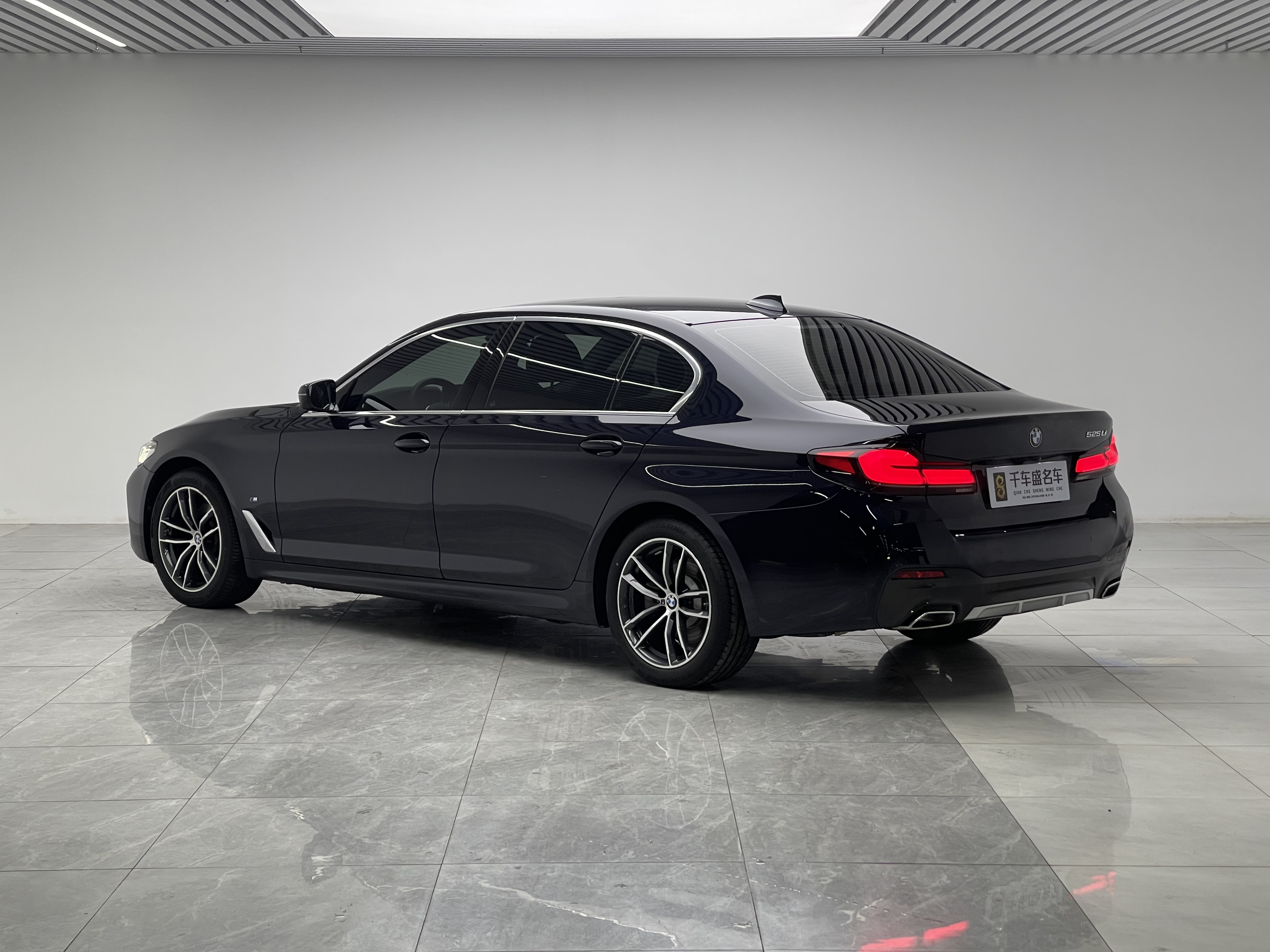 BMW 5 Series 2022 #4 BMW 5 Series 2022 car image #4