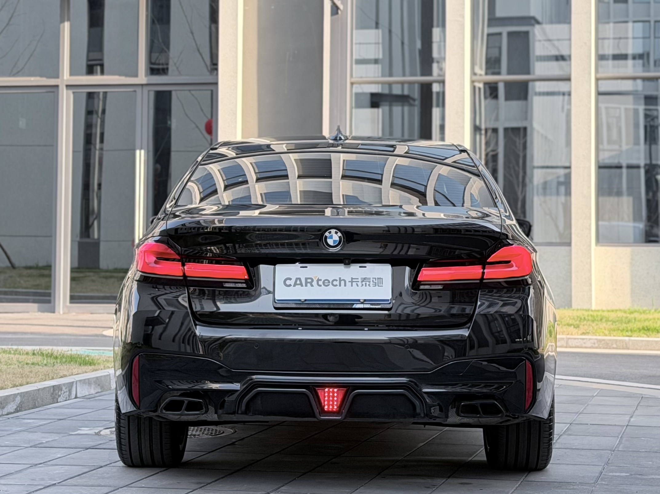 BMW 5 Series 2022 #4 BMW 5 Series 2022 car image #4