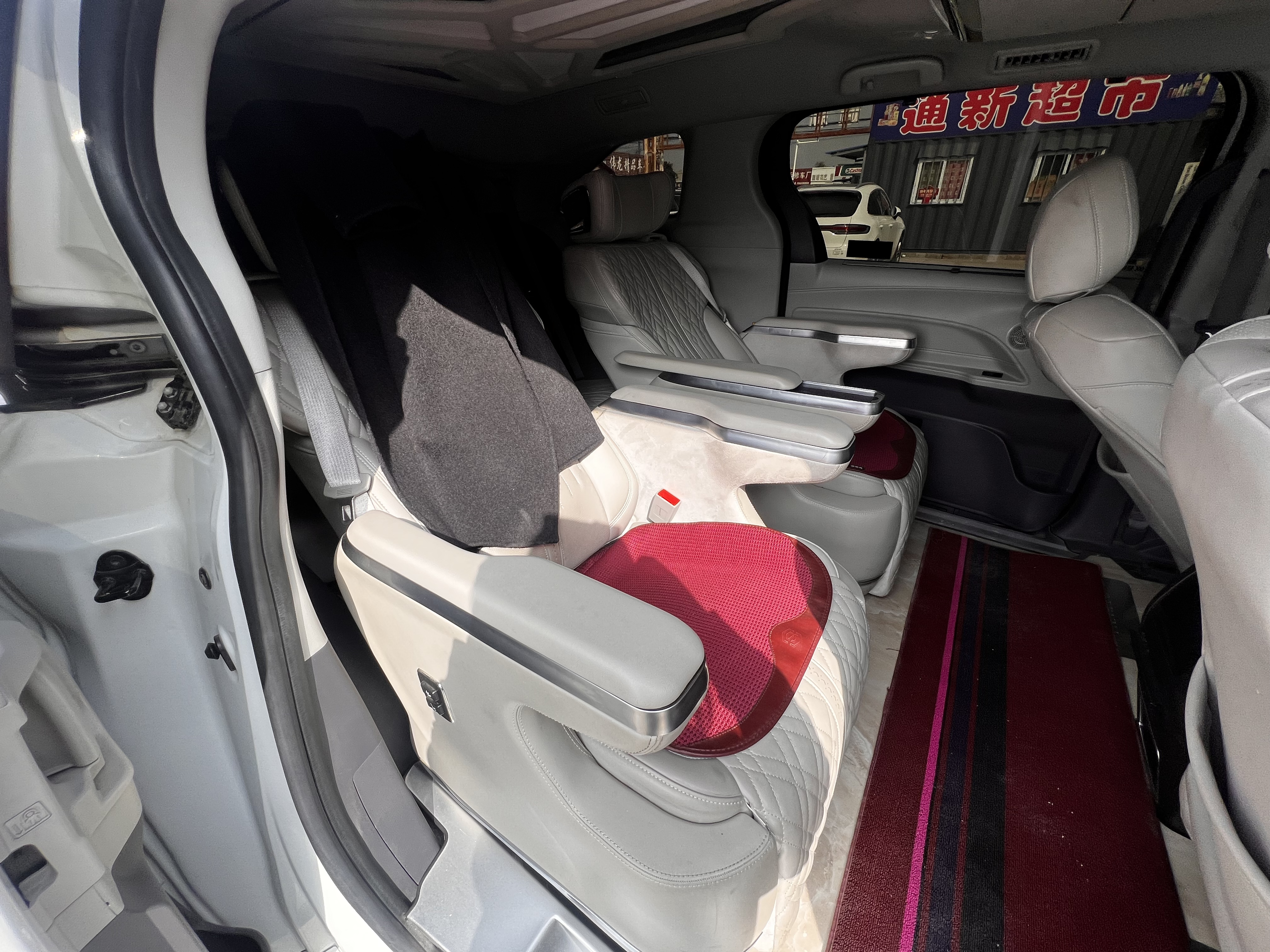 丰田 赛那SIENNA 2023 汽车图片 #4