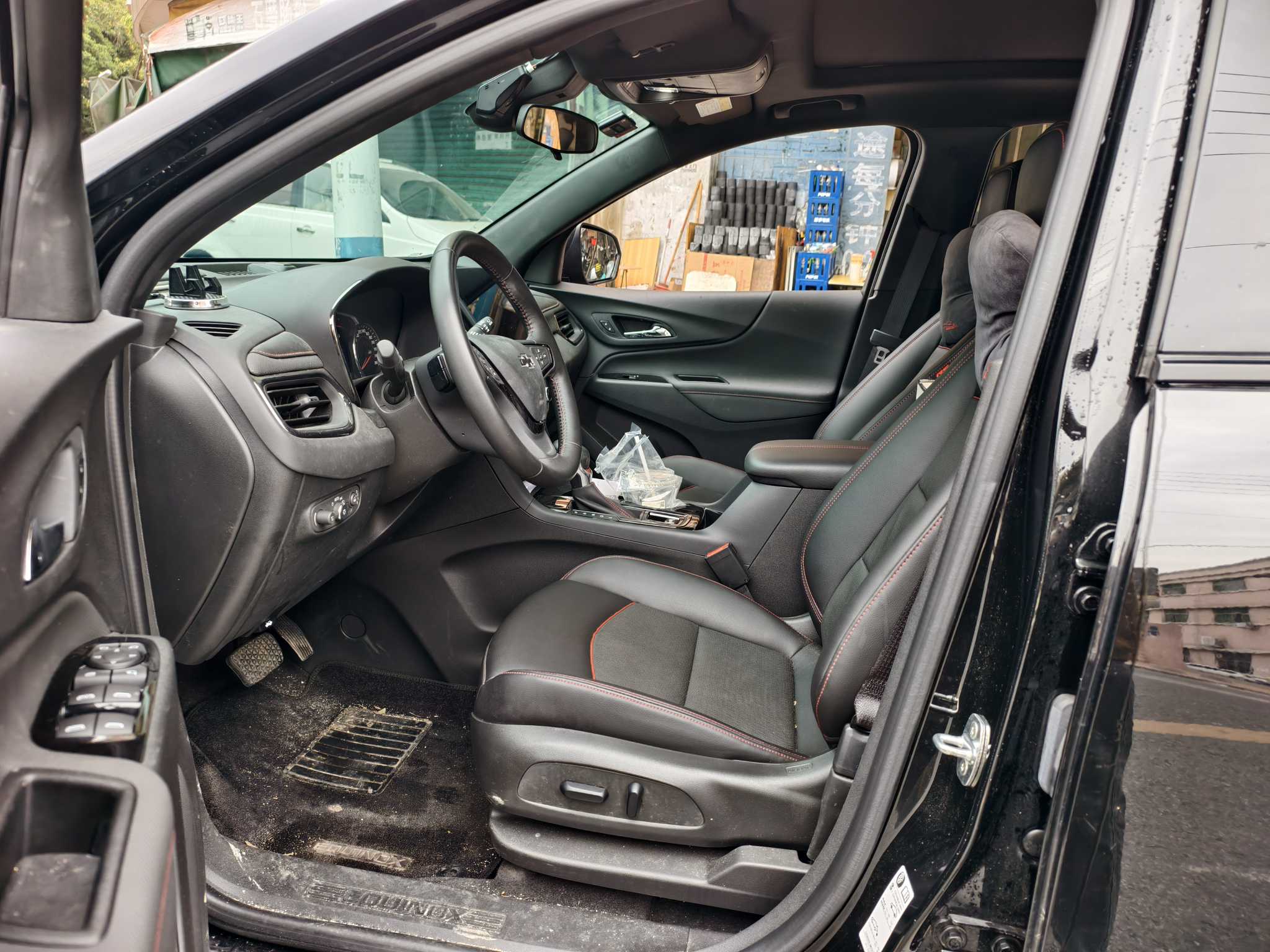 Chevrolet Equinox 2022 #4 Chevrolet Equinox 2022 car image #4