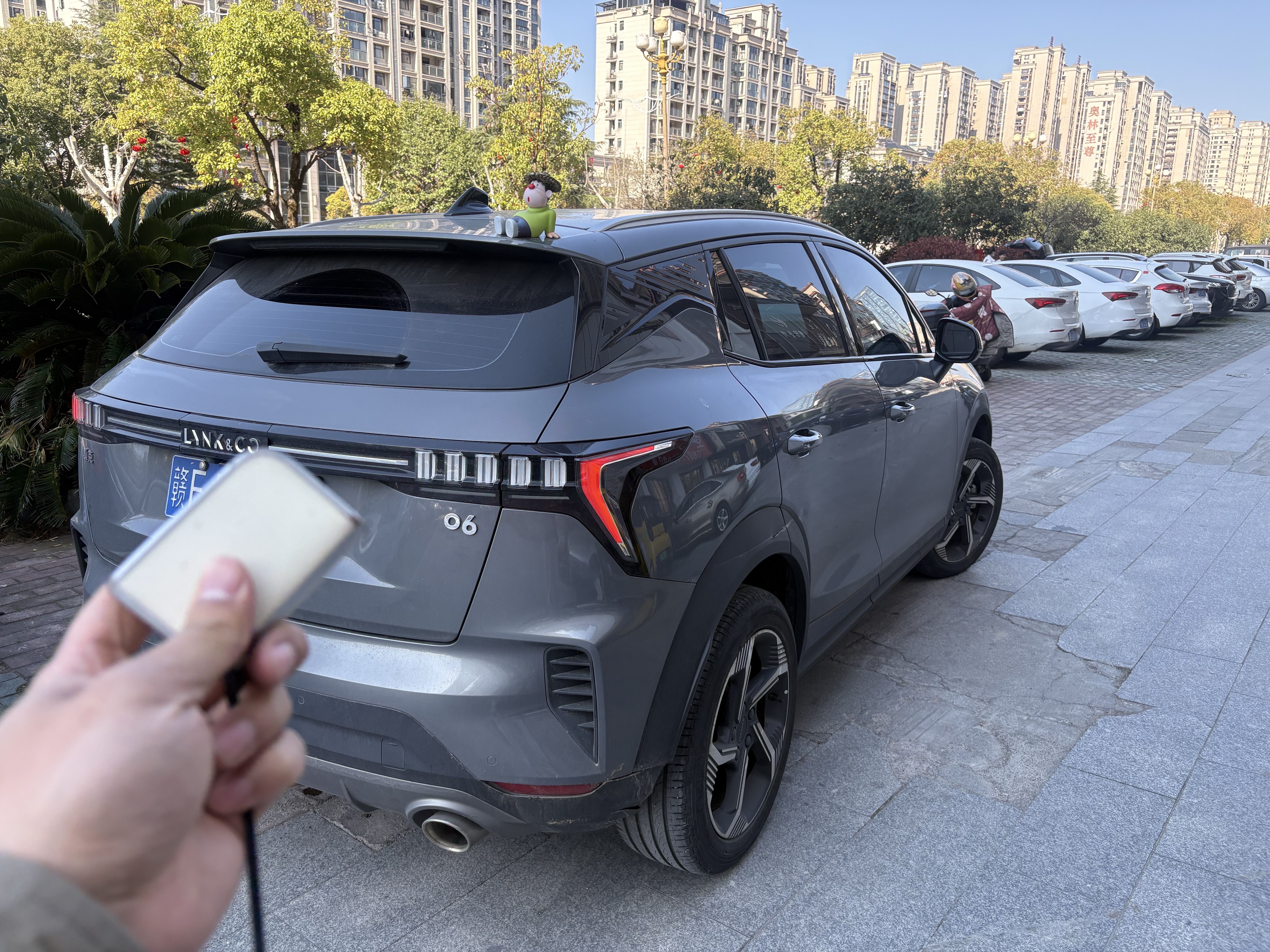 Lynk & Co 06 2022 car image #4